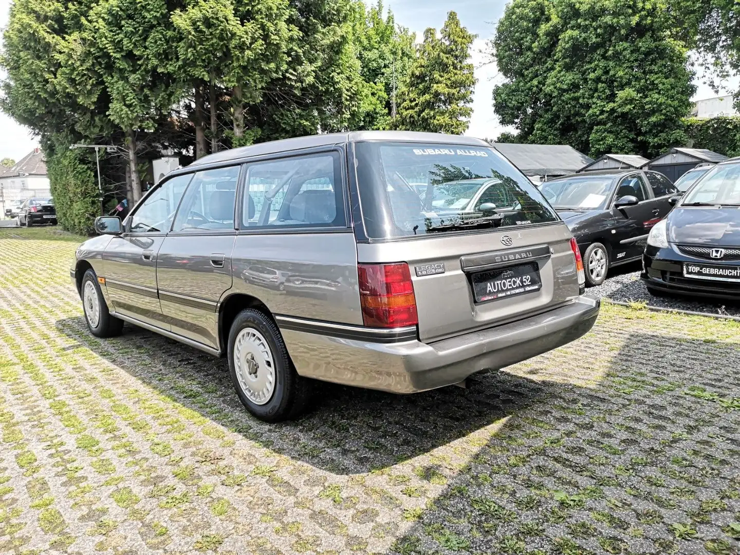 Subaru Legacy 4 WD 1.8 *Oldtimer - H-Zulassung* 1.HAND* Brązowy - 2