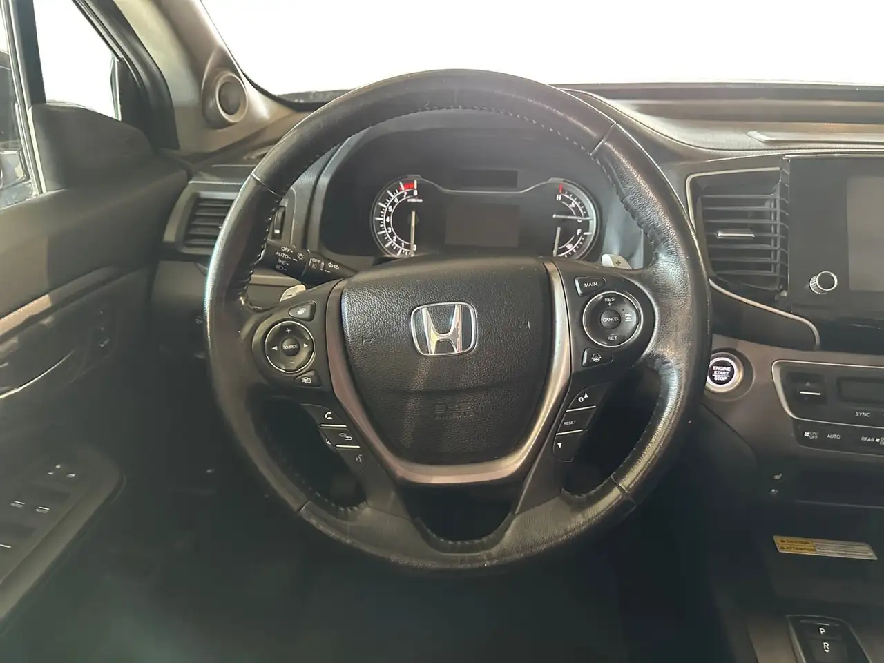 Honda Ridgeline снимка Honda Ridgeline