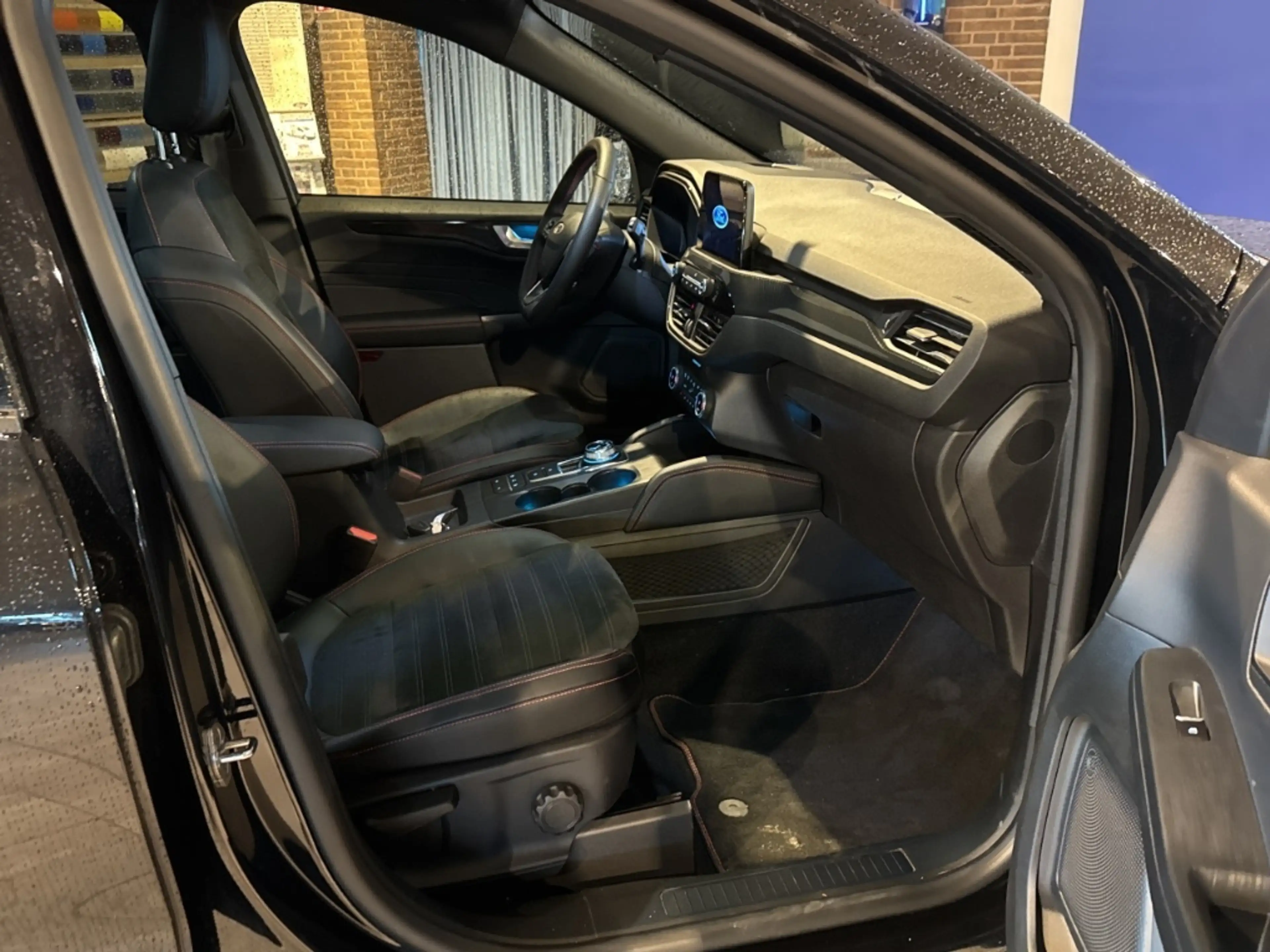 Ford Kuga ST-LINE X PHEV NAVI / LED / ACC / GJR / W-PAKET PD — photo 12