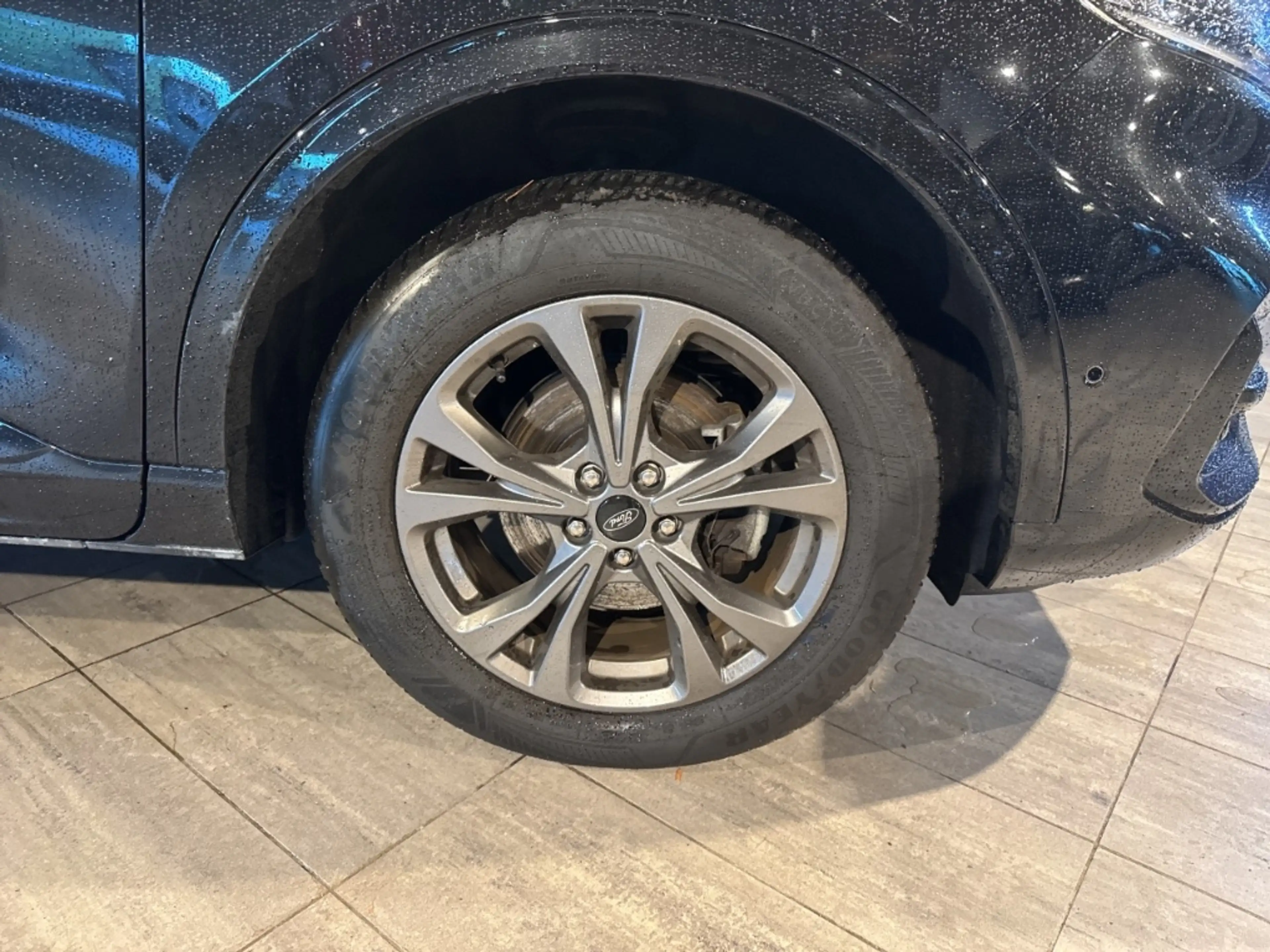 Ford Kuga ST-LINE X PHEV NAVI / LED / ACC / GJR / W-PAKET PD — photo 11