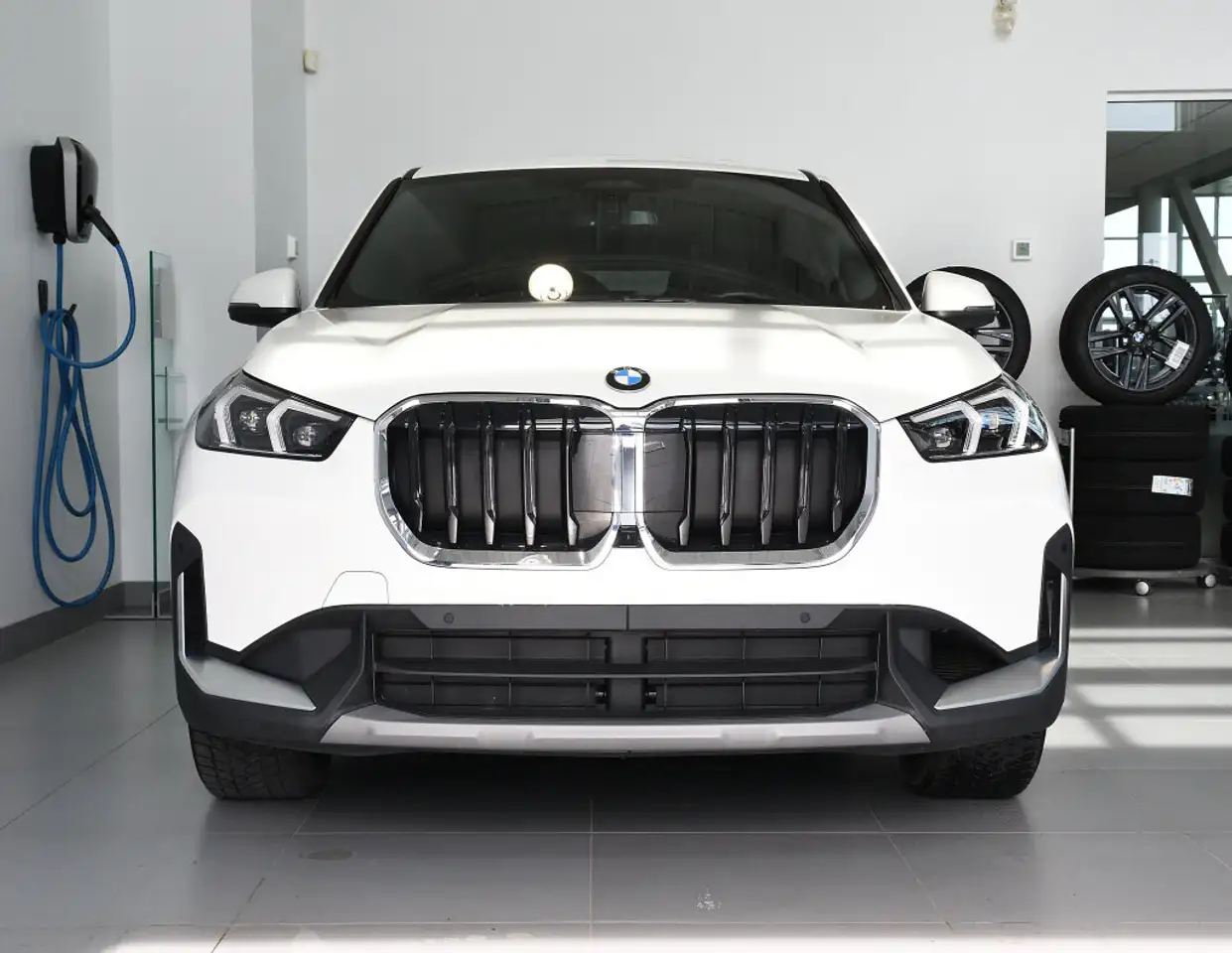 BMW X1 снимка BMW X1