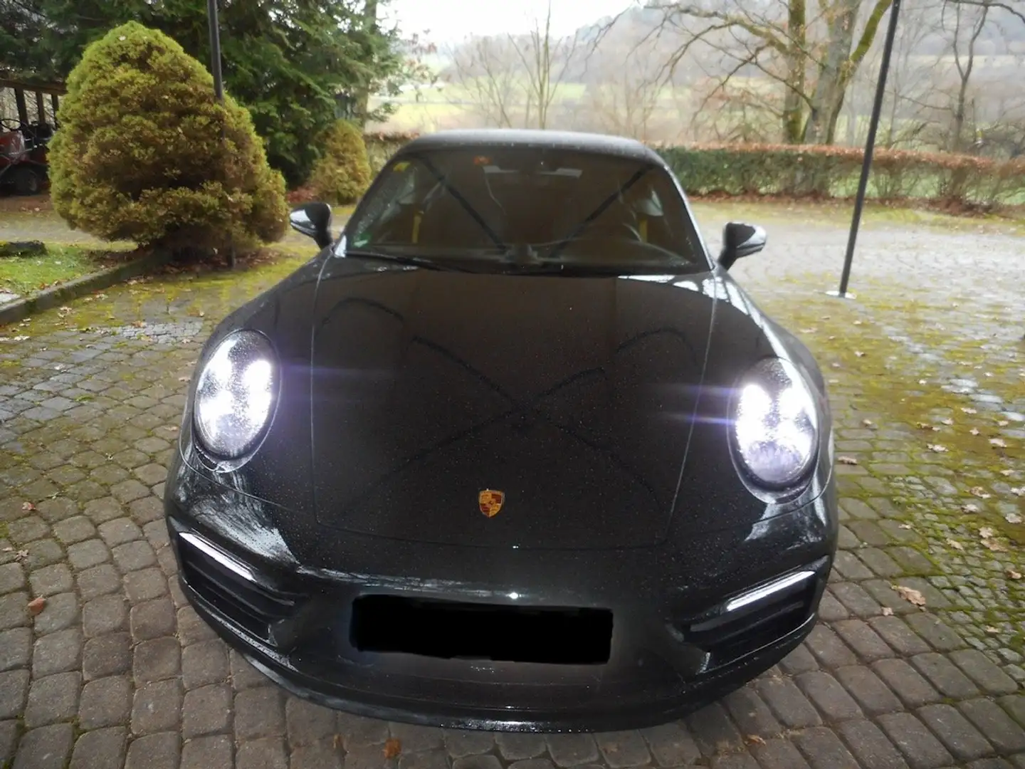 Porsche 911 Carrera 4 GTS Cabriolet Чорний - 2