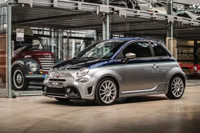 Abarth 695C Rivale - A/C - Beats Audio - wenig KM