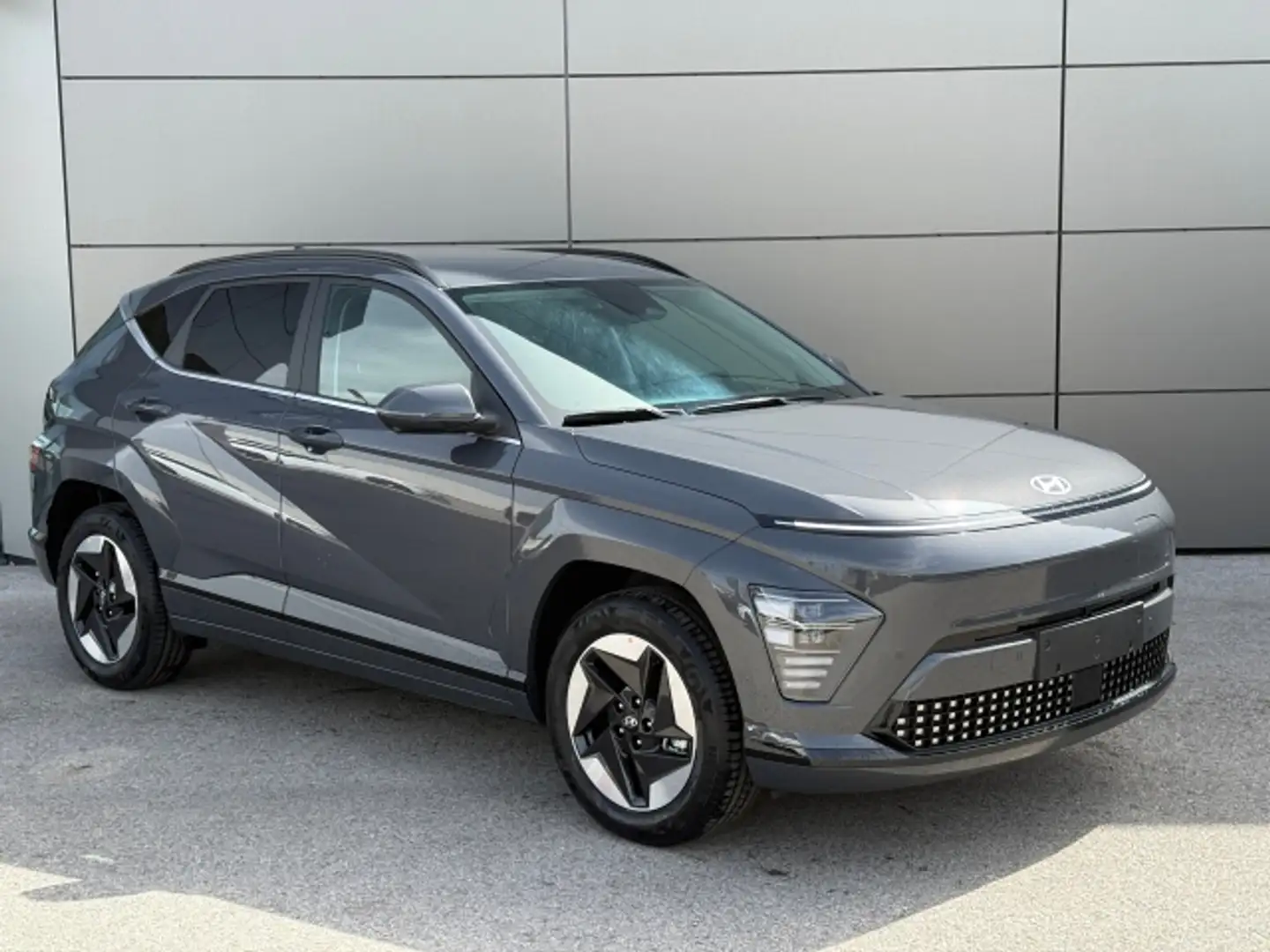 Hyundai KONA EV (SX2) GO 65,4kWh k4eg1-PK1-OP7 Grau - 1