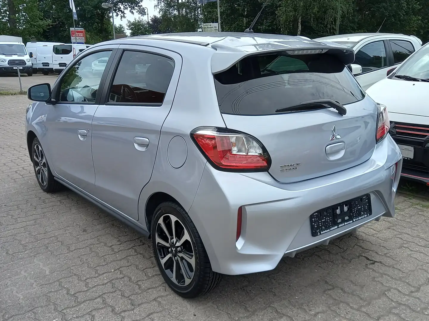 Mitsubishi Space Star Select+ /Klima/DAB/SmartLink/Kamera/ Silber - 2
