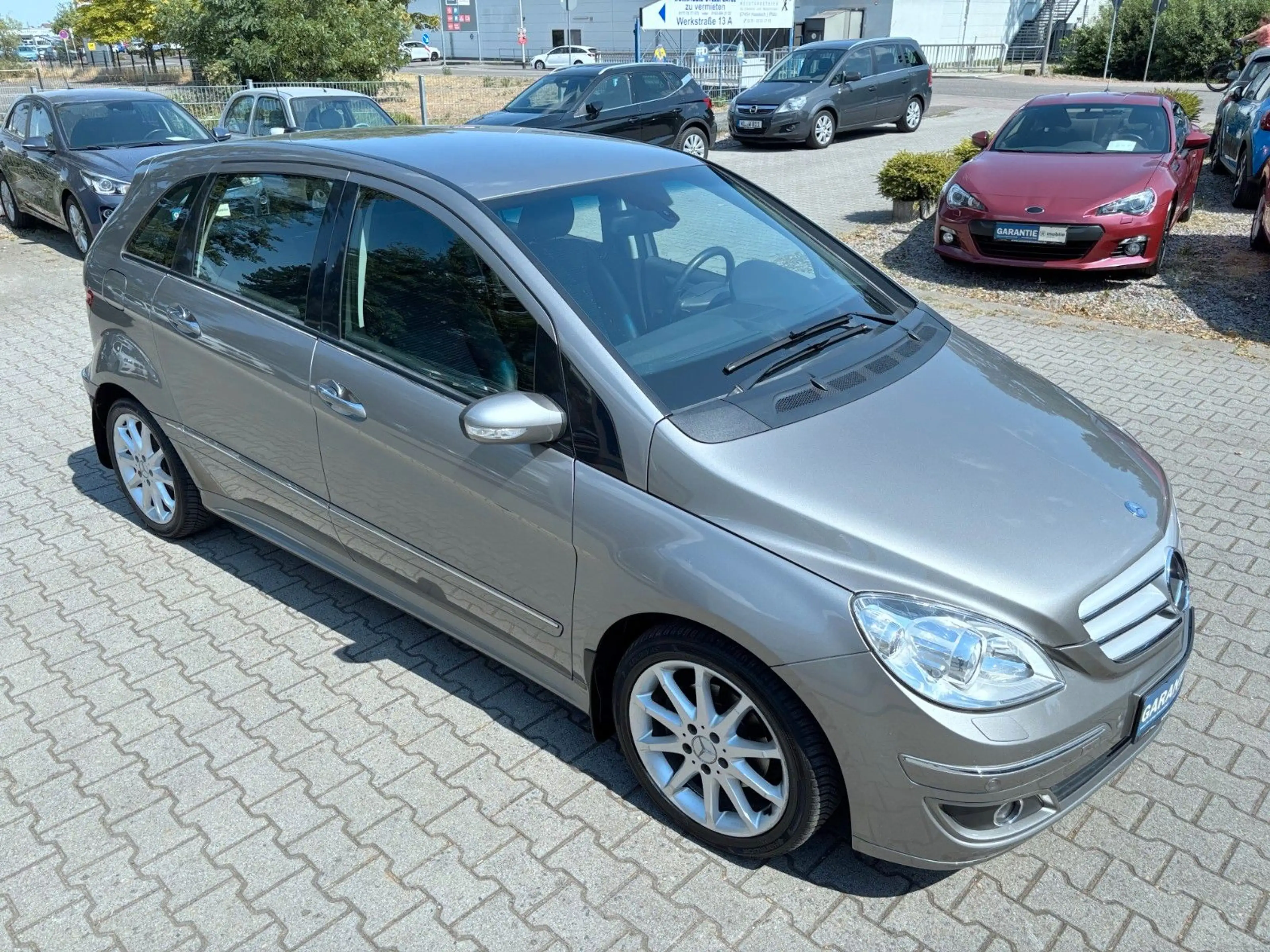 Mercedes-Benz B 200 Sport-Paket*Auto*T-Leder*Xenon*PDC*1-Hand* — photo 13