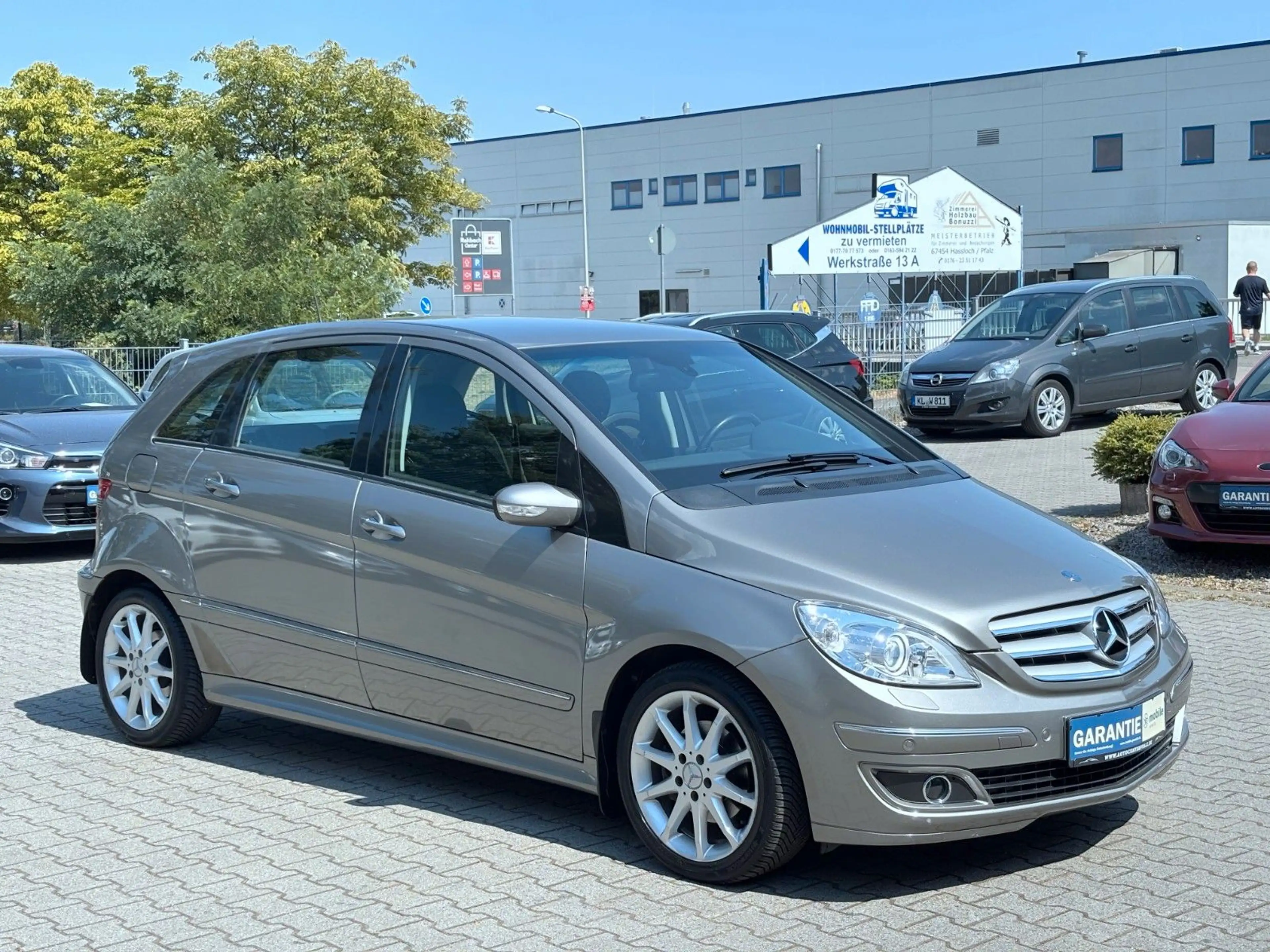 Mercedes-Benz B 200 Sport-Paket*Auto*T-Leder*Xenon*PDC*1-Hand* — photo 3
