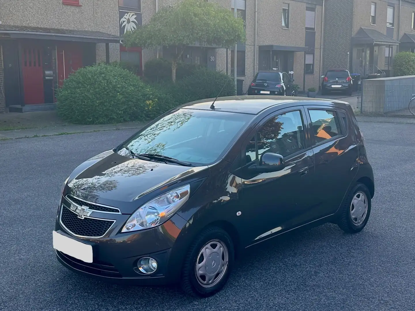 Chevrolet Spark 1.0 Sparsam TÜV NEU 04/2027 Klima elektr. Fen. Hnědá - 2