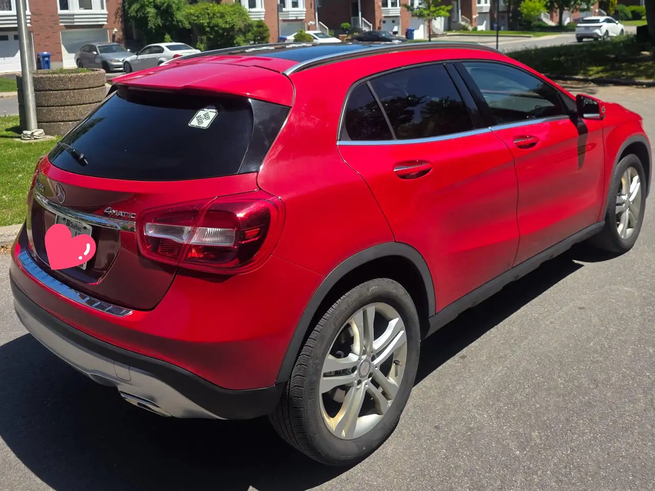Mercedes-Benz GLA photo Mercedes-Benz GLA