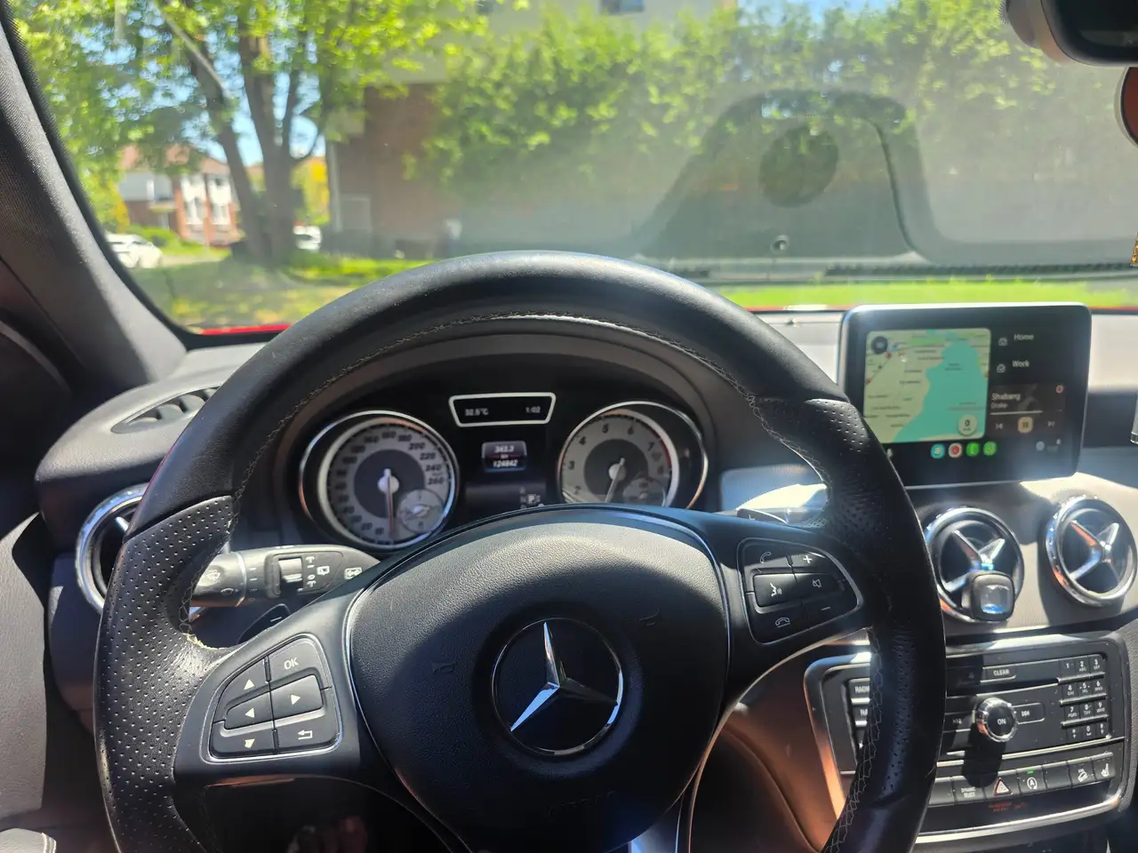 Mercedes-Benz GLA photo Mercedes-Benz GLA