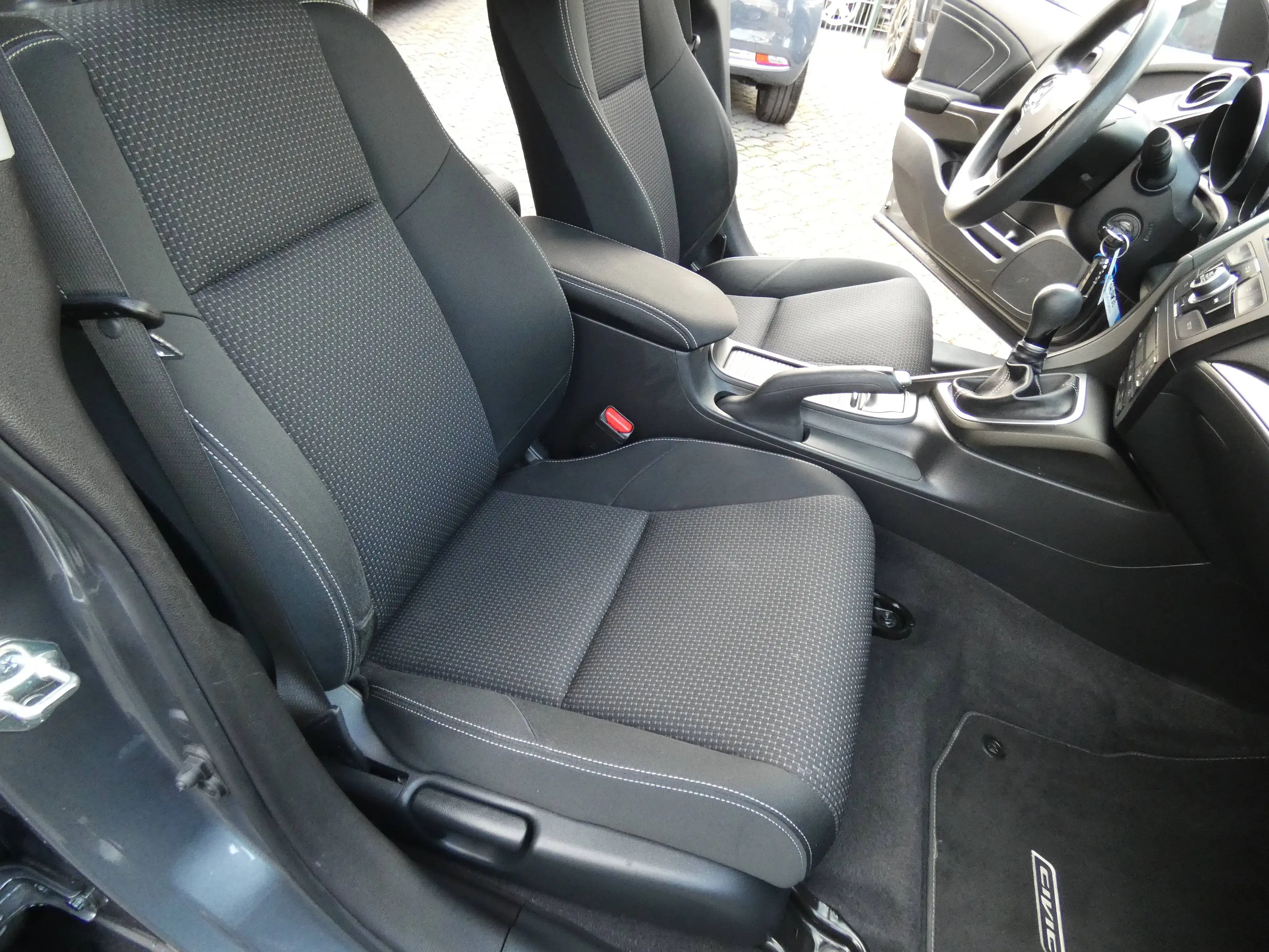 Honda Civic 1.4 Comfort — photo 8