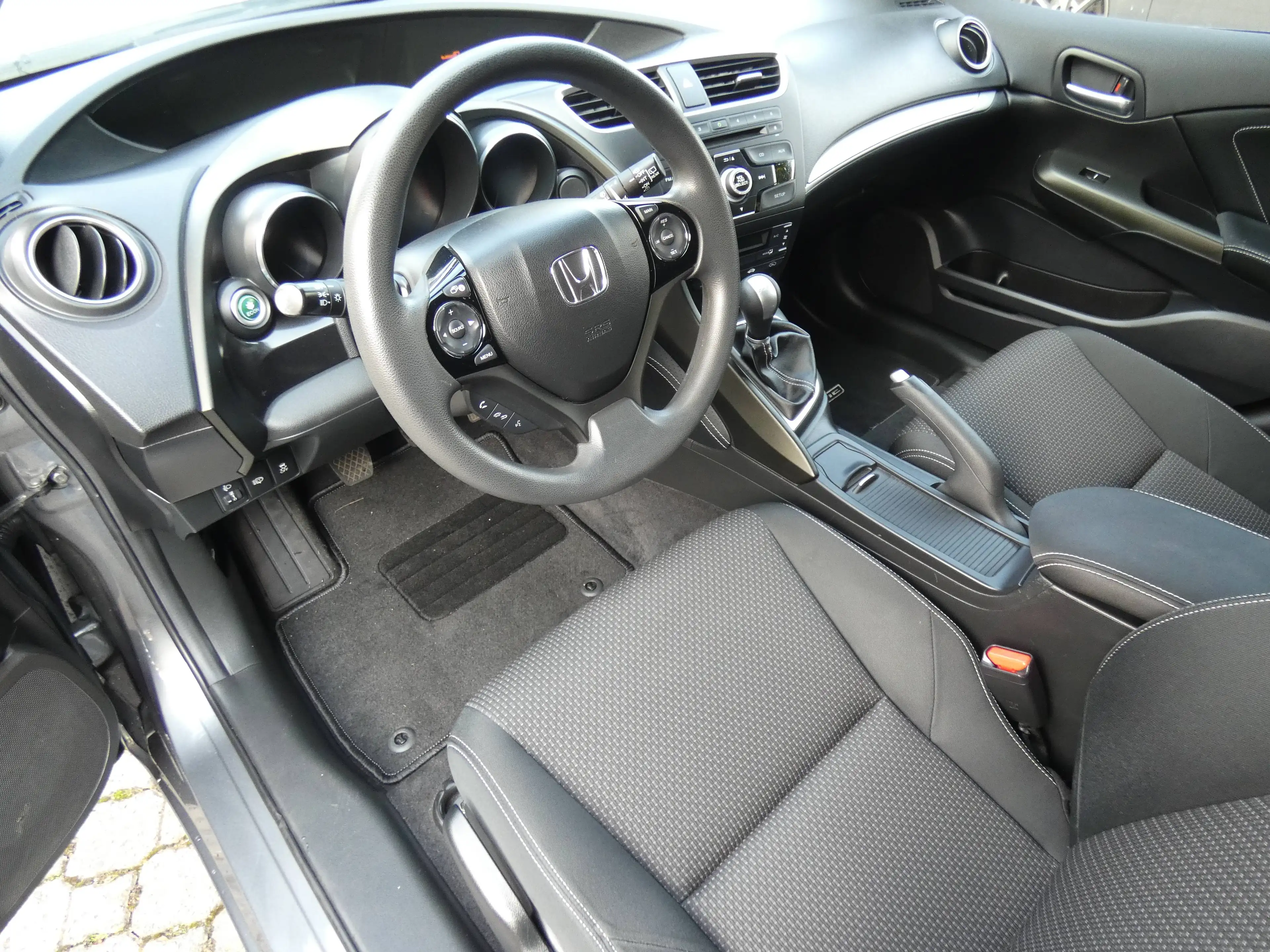 Honda Civic 1.4 Comfort — photo 12