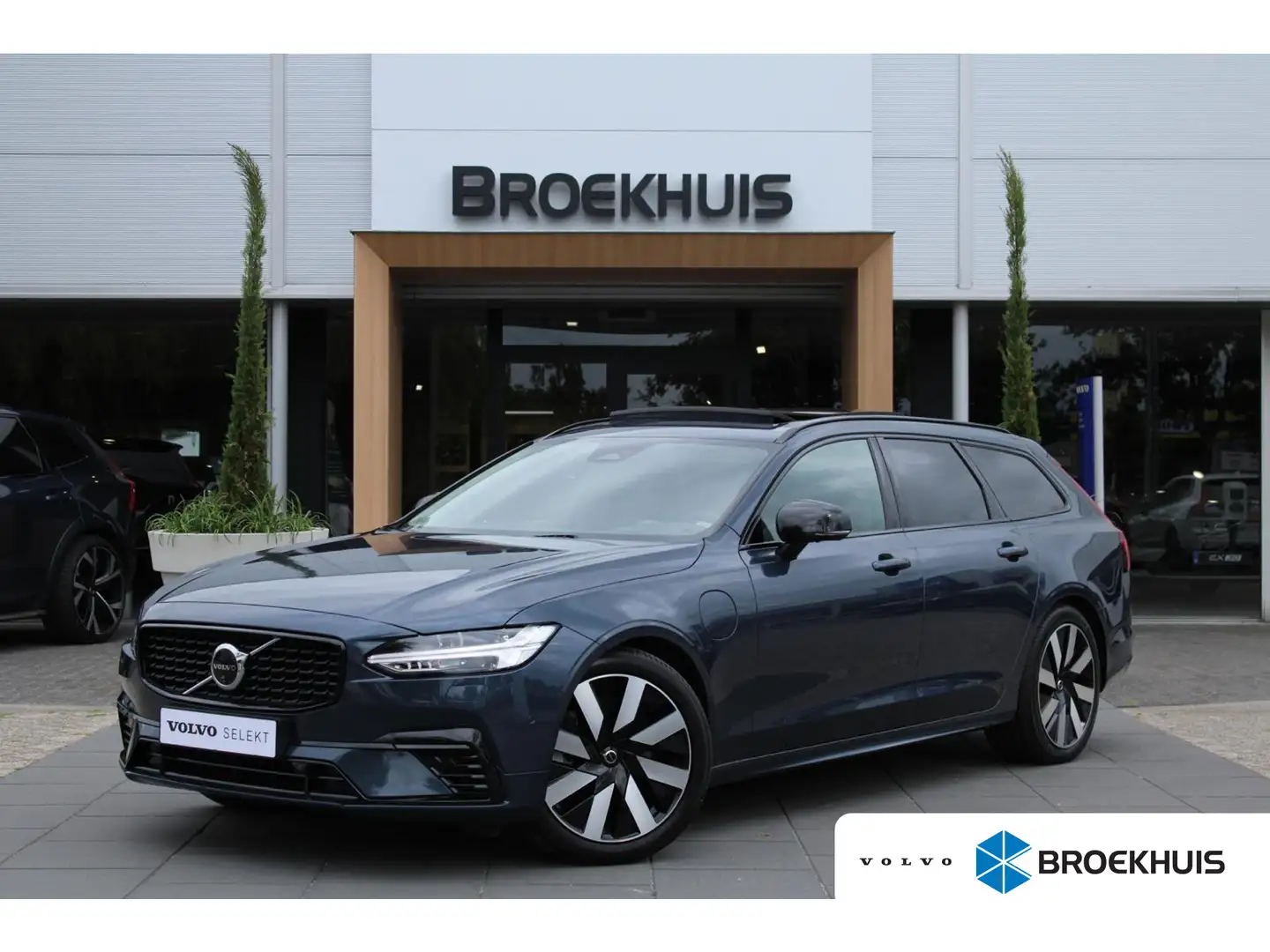 Volvo V90 2.0 T6 Plug-in hybrid AWD Ultra Dark | Head-up Dis Blauw - 1