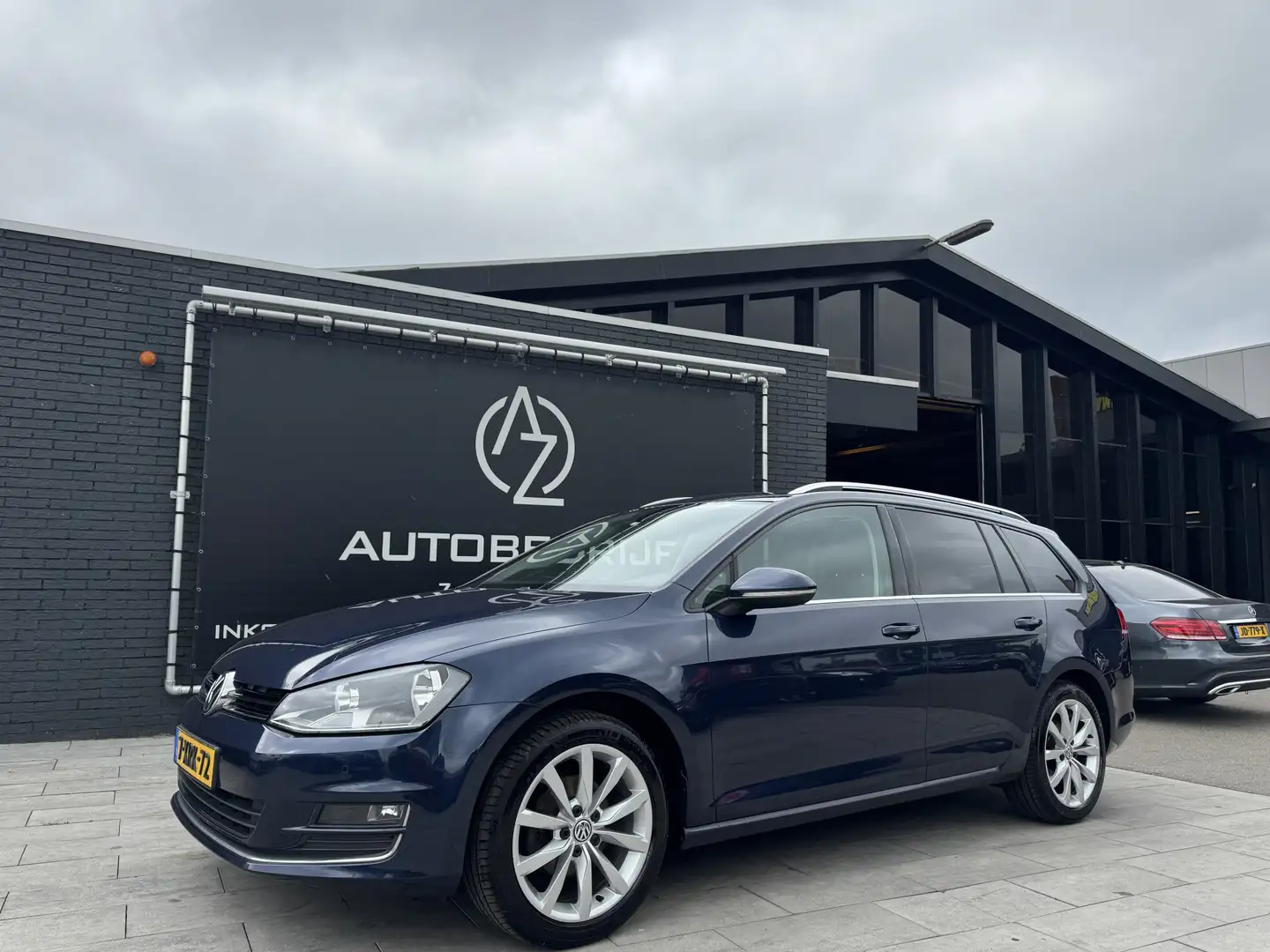 Volkswagen Golf Variant 1.2 TSI Business Edition ERGO ACTIVE! PANO! Bleu - 1