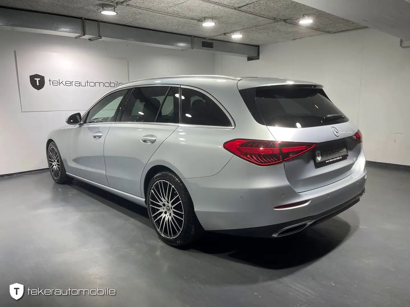 Mercedes-Benz C 300 T d Avantgarde *W206* Silber - 2