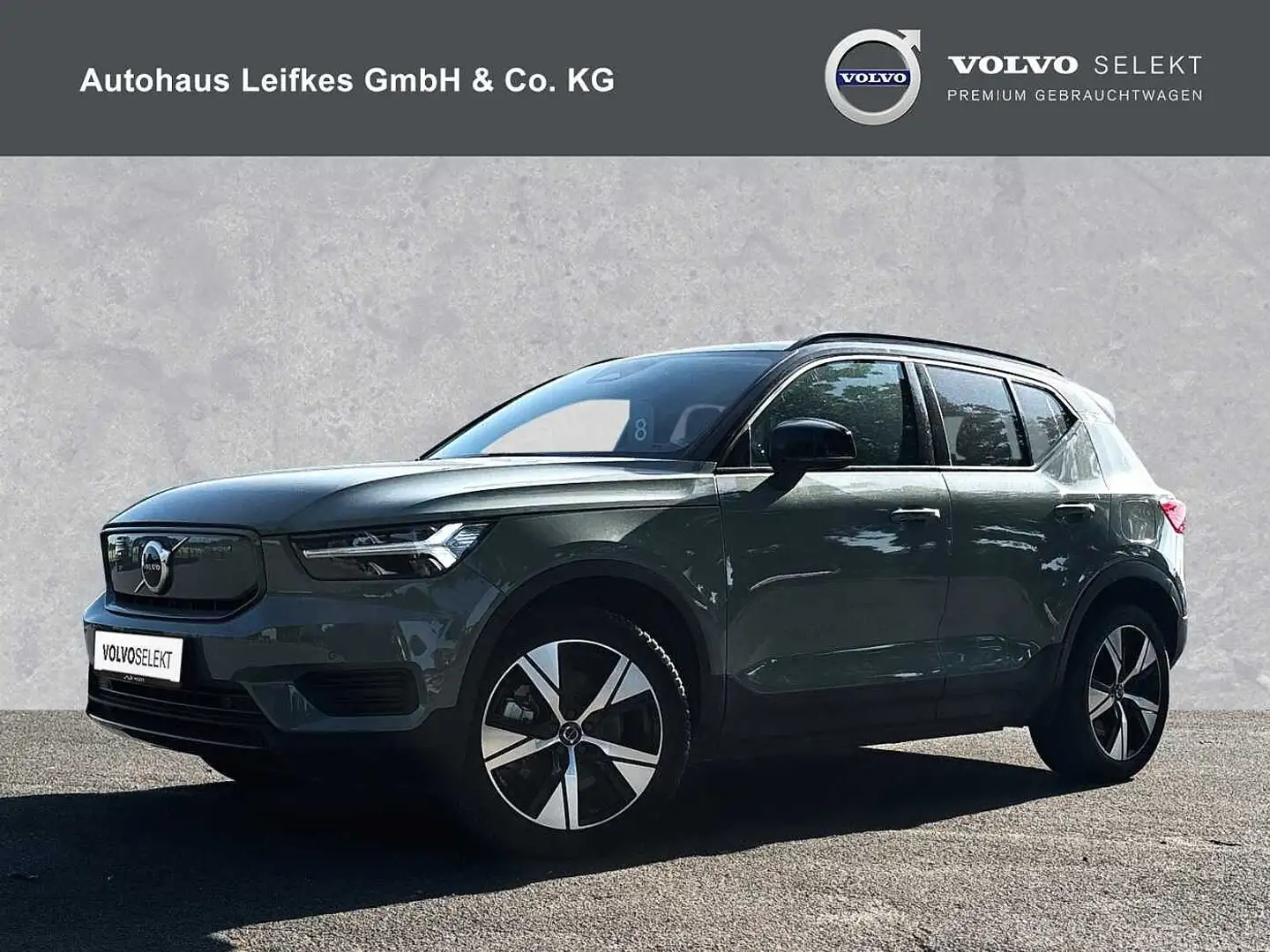 Volvo XC40 Pure Electric Recharge  Plus Vert - 1