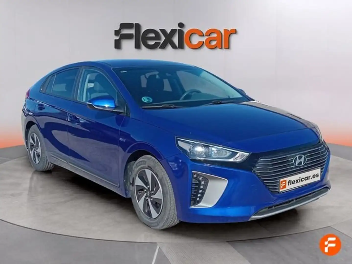 Hyundai IONIQ 1.6 GDI HEV Klass DCT con trailer pack Azul - 2