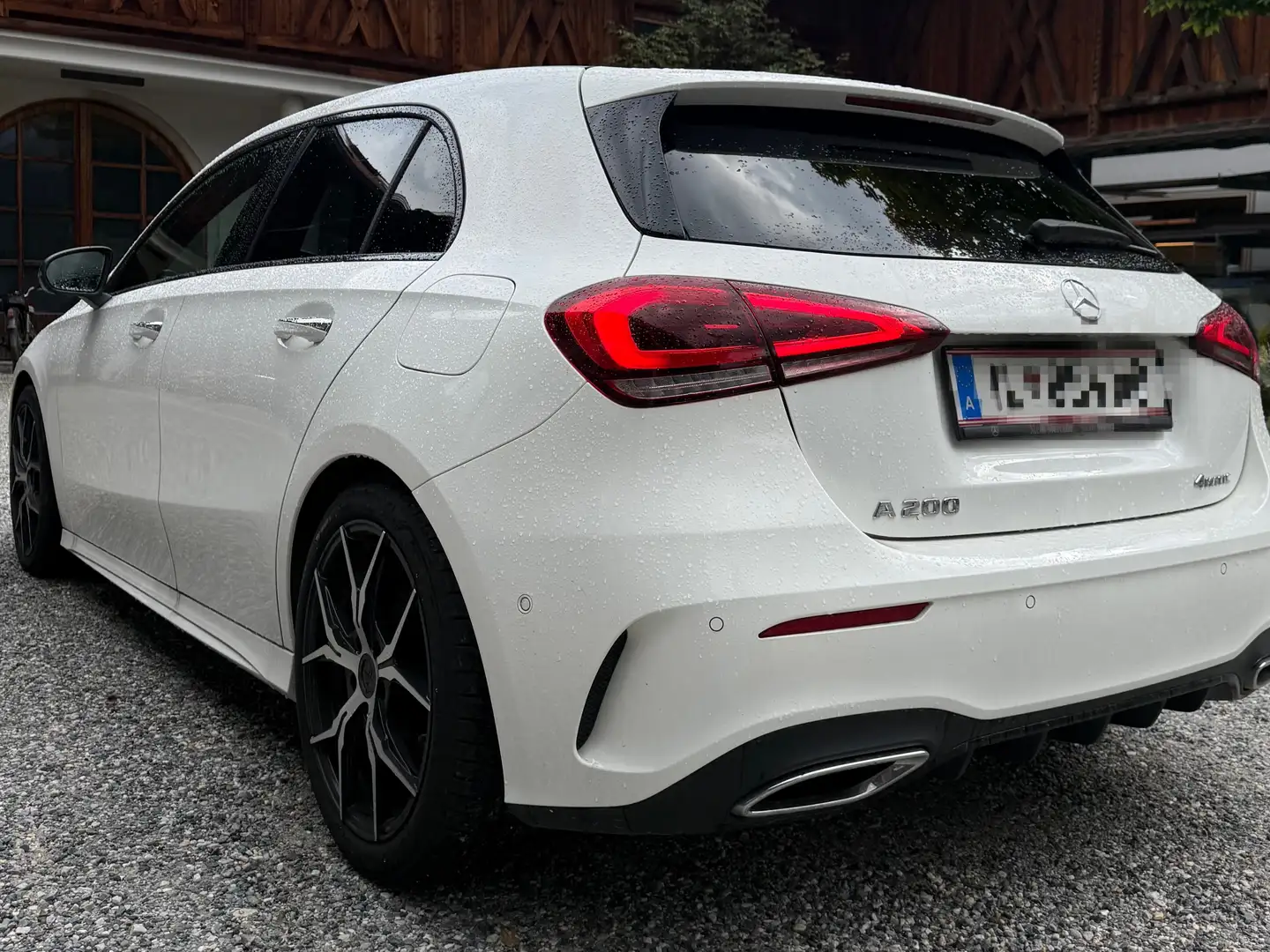 Mercedes-Benz A 200 A 200 4MATIC Aut. Weiß - 2