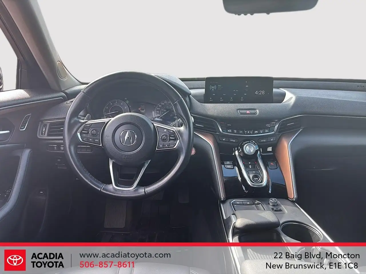 Acura TLX снимка Acura TLX