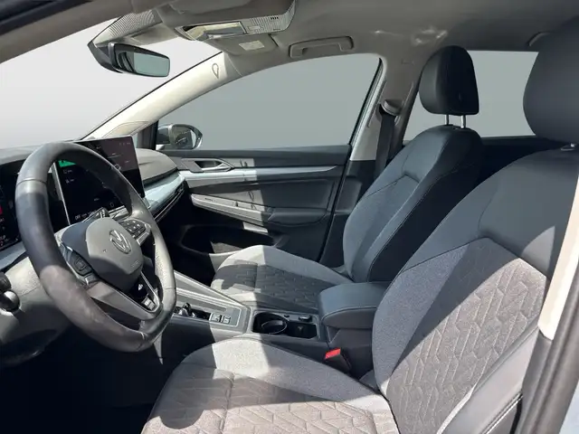 Volkswagen Golf view 10