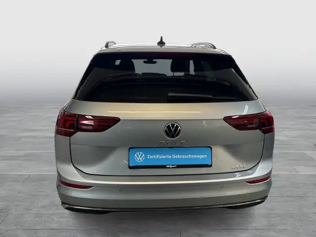Volkswagen Golf view 5