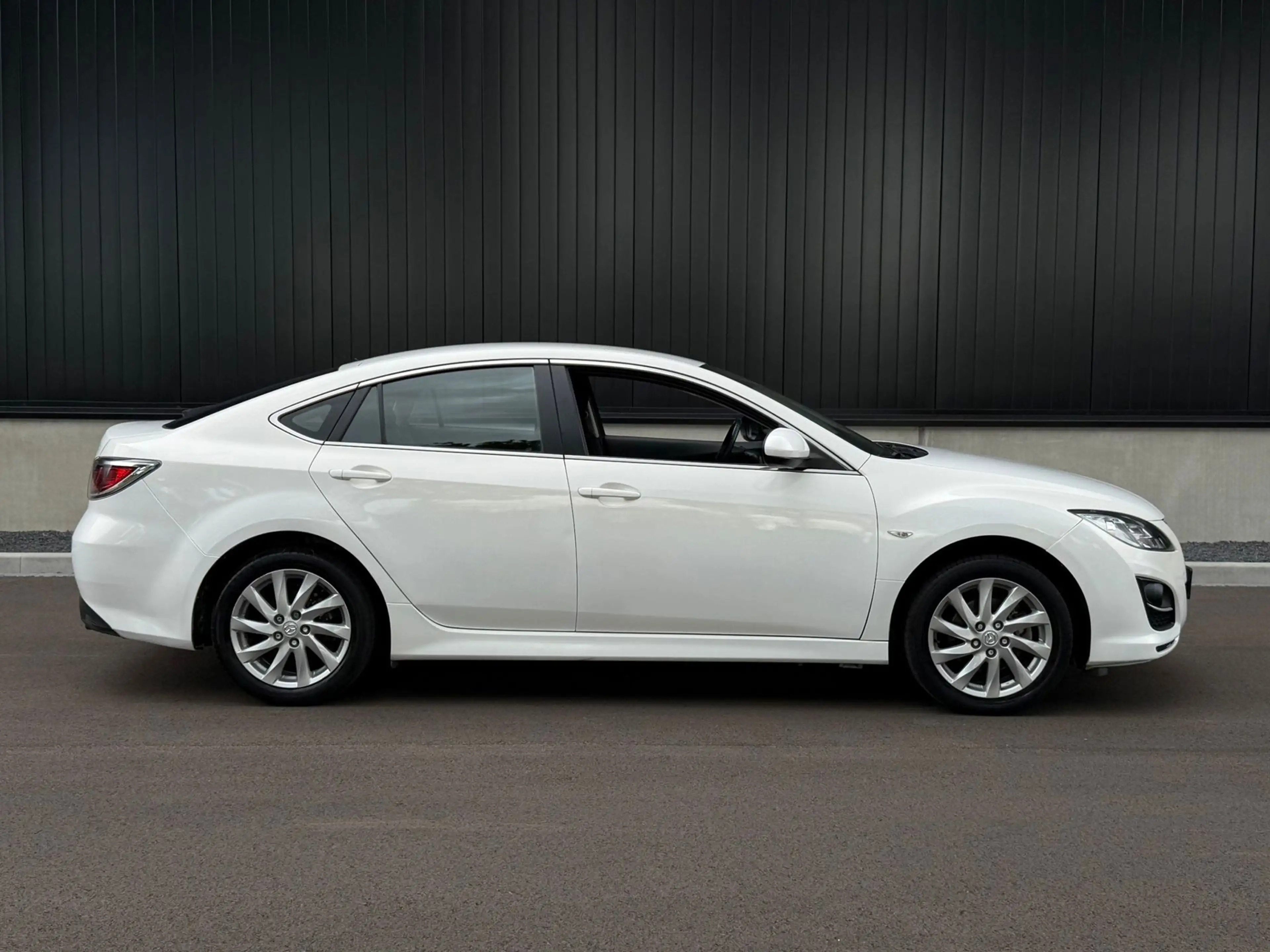 Mazda 6 Sportbreak 2.0 CiTD Business Plus Style Edition — photo 7