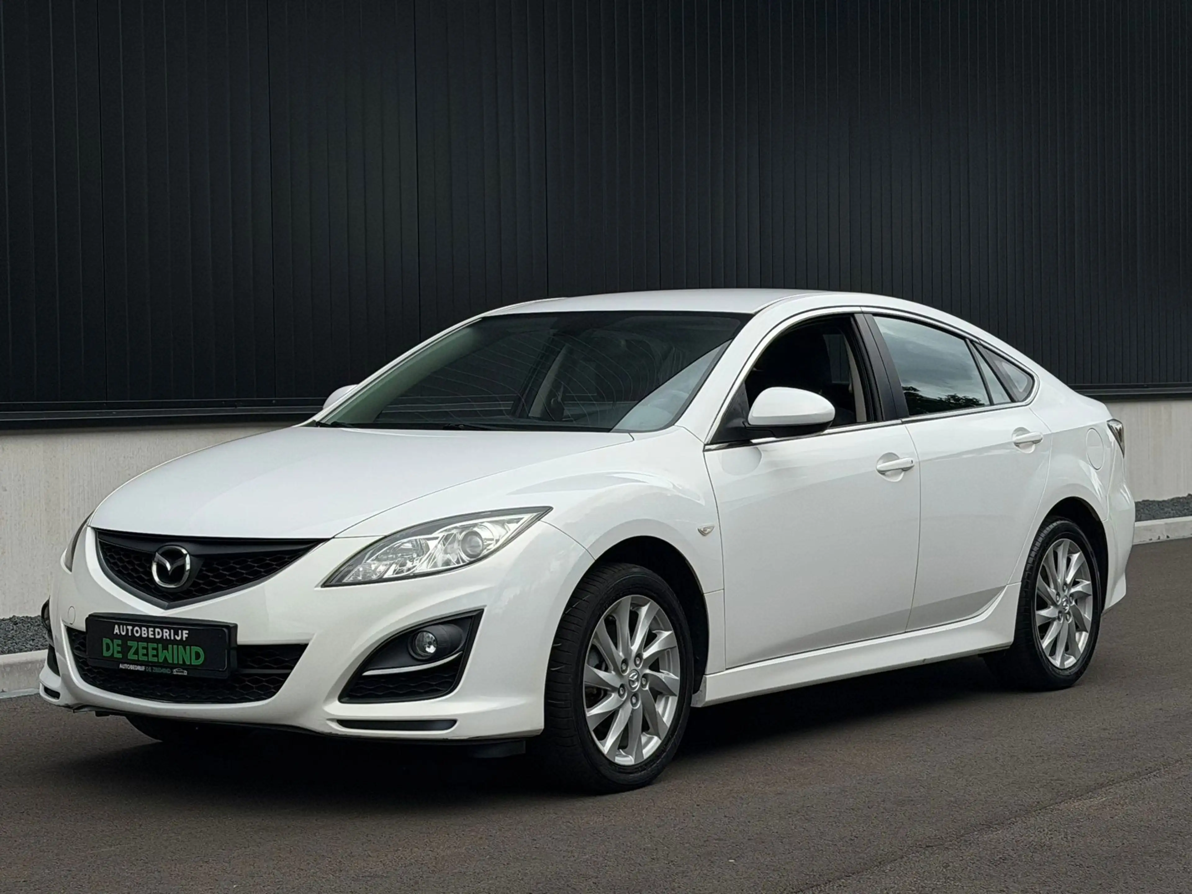 Mazda 6 Sportbreak 2.0 CiTD Business Plus Style Edition — photo 10