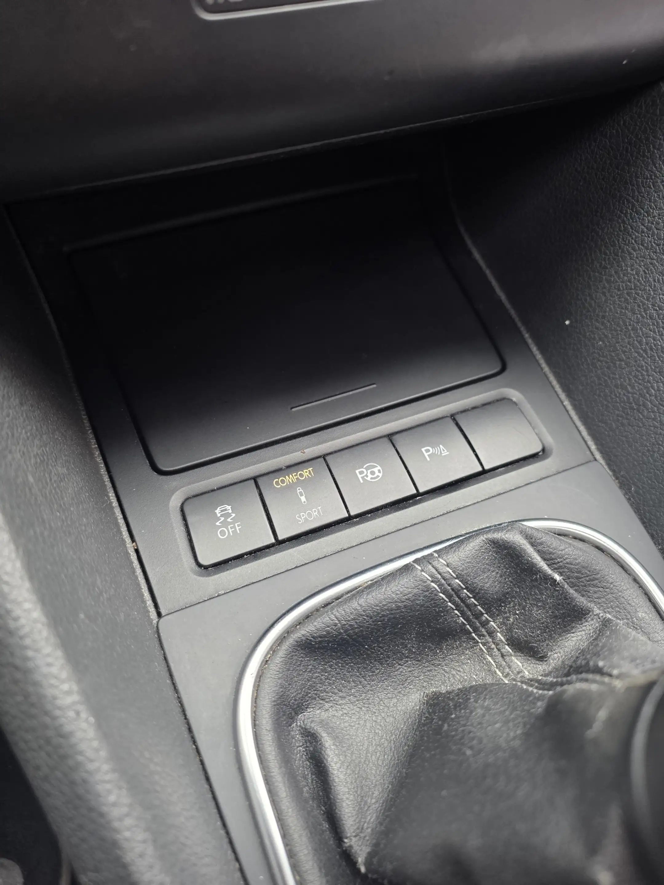Volkswagen Golf GTD Golf 2.0 TDi DPF — photo 10