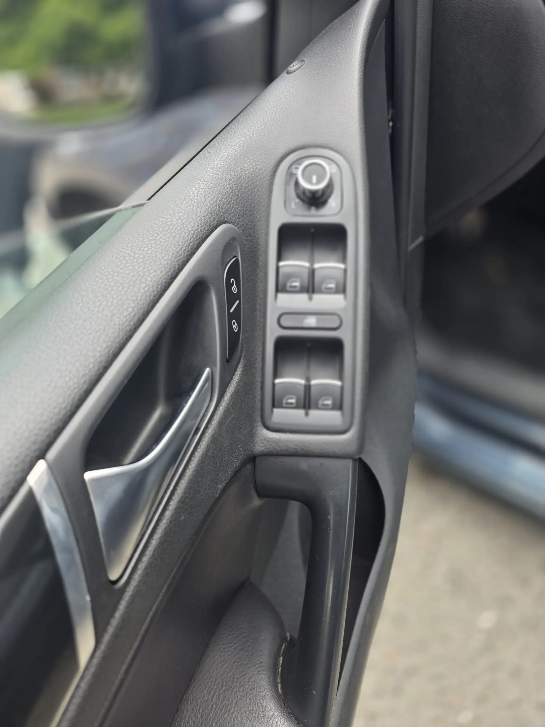 Volkswagen Golf GTD Golf 2.0 TDi DPF — photo 13