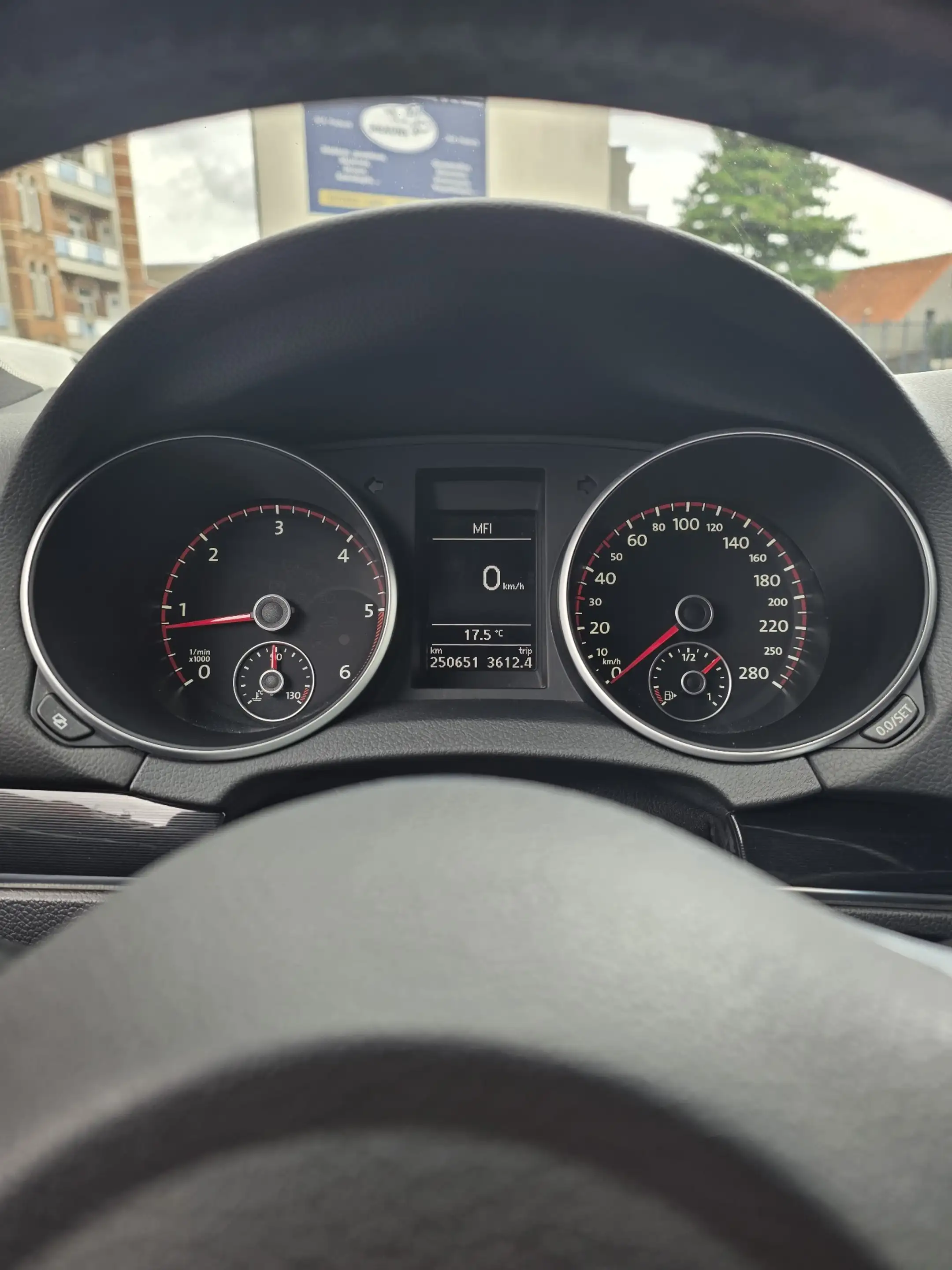 Volkswagen Golf GTD Golf 2.0 TDi DPF — photo 7
