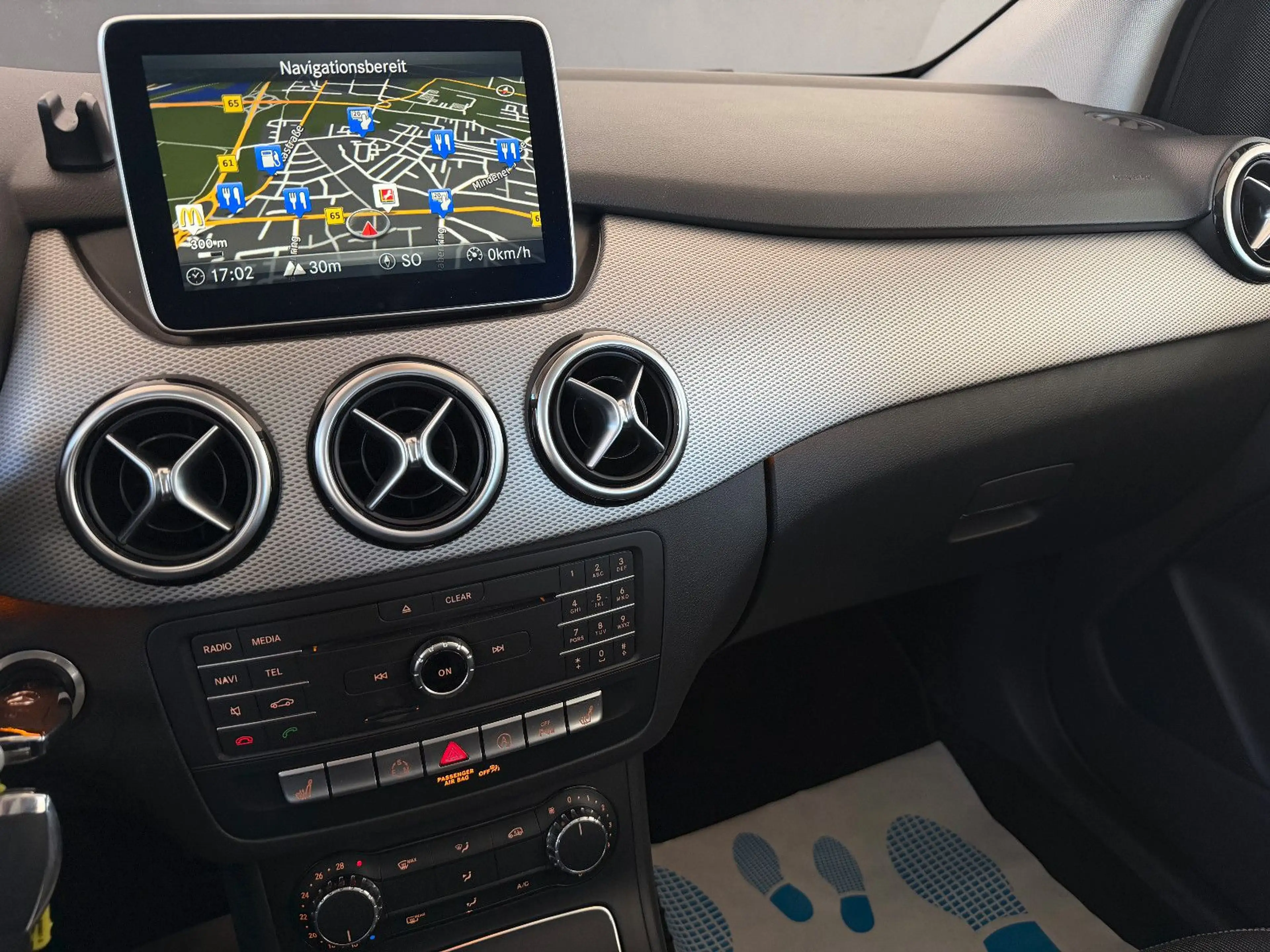 Mercedes-Benz B 180 CDI/SHZ/NAVI/ 2.Hand/TÜV 01-2028 — photo 15