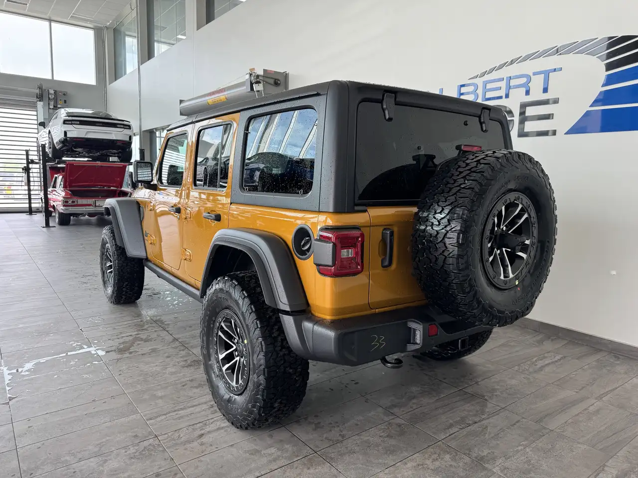 Jeep Wrangler снимка Jeep Wrangler
