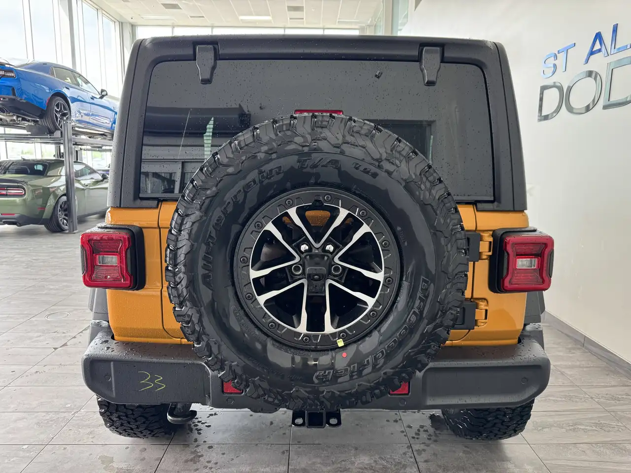 Jeep Wrangler снимка Jeep Wrangler