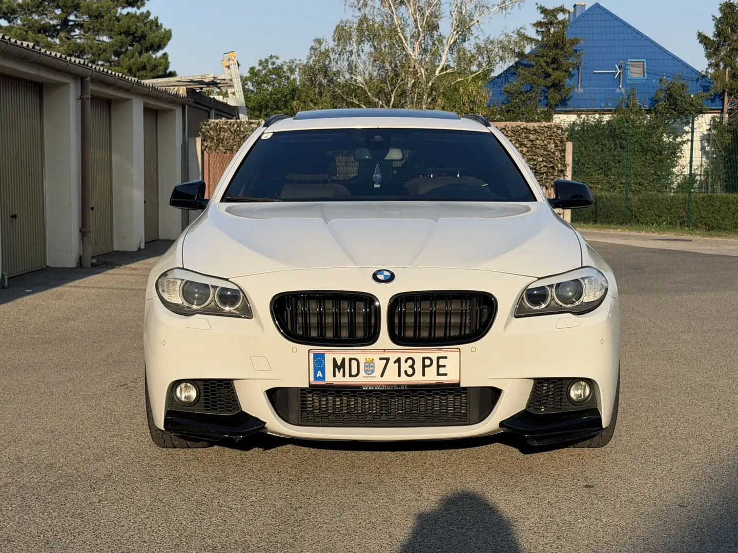 BMW 525 525d xDrive M-Paket Mit AHK - 1