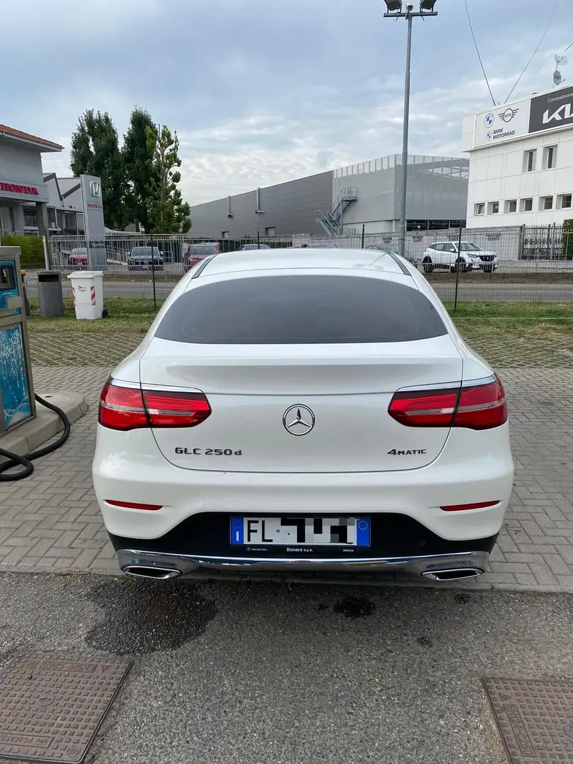 Mercedes-Benz GLC 250 Bianco - 2