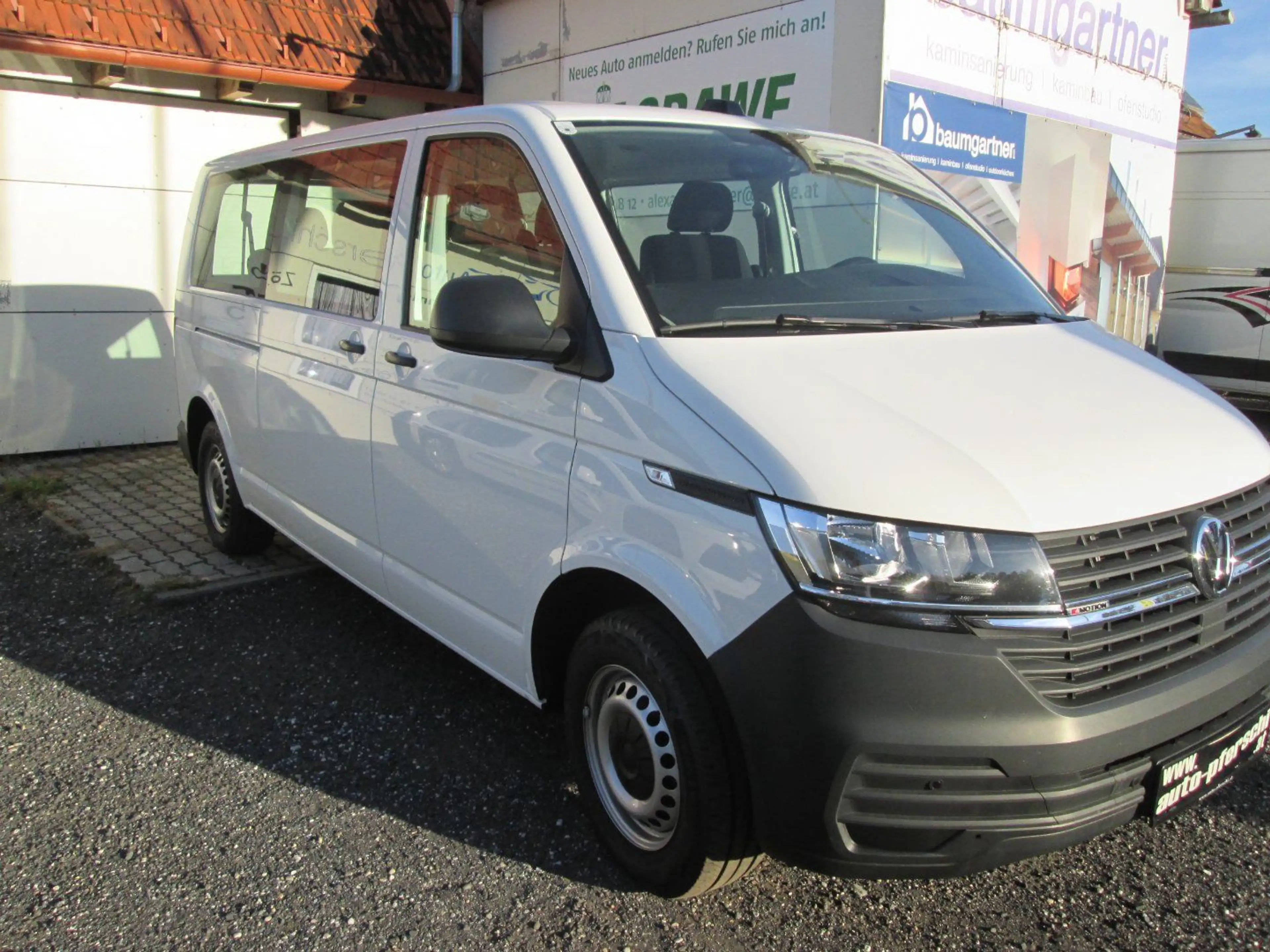 Volkswagen T6.1 Transporter T6.1 2.0 TDI 4Motion Kombi L2H1 — photo 6