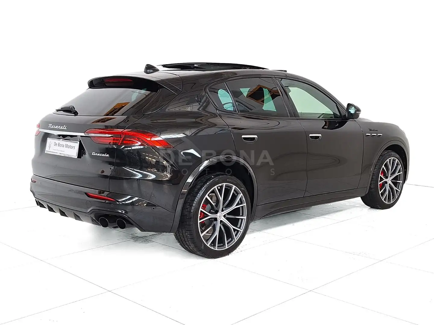 Maserati Grecale 2.0 mhev modena 330cv auto Czarny - 2