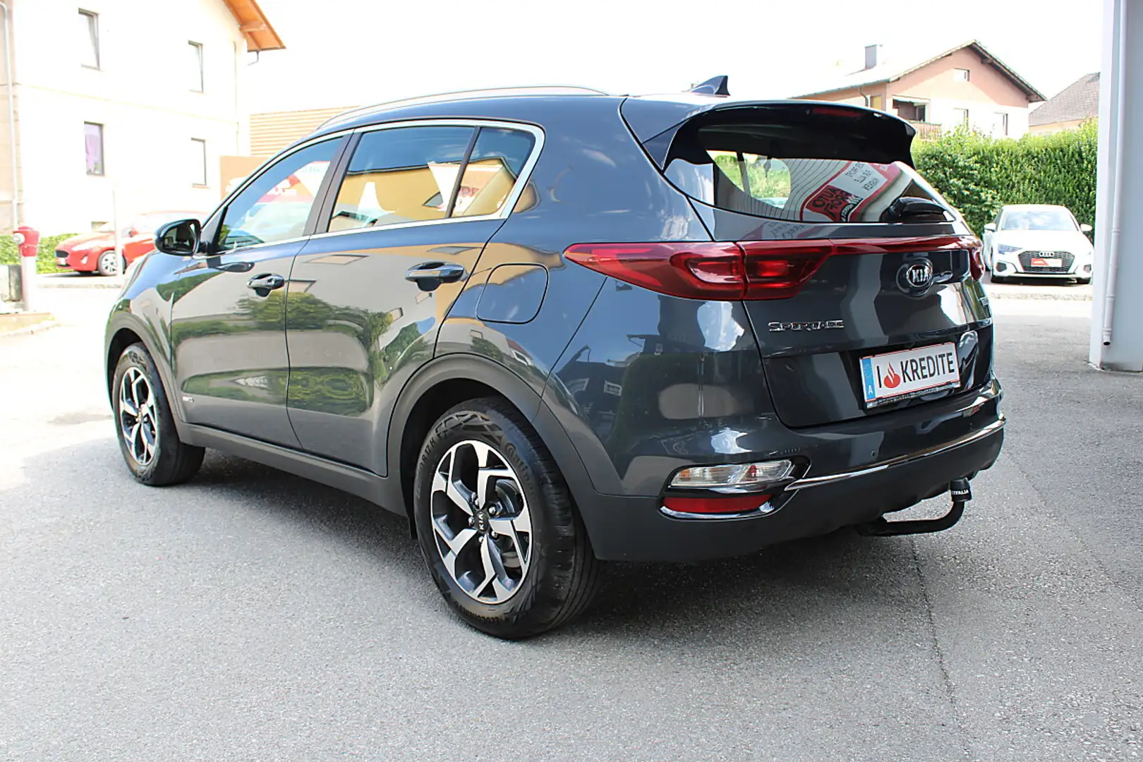Kia Sportage 1,6 CRDI SCR MHD AWD *AHK, RF-Kamera, Tempomat,... Grau - 2