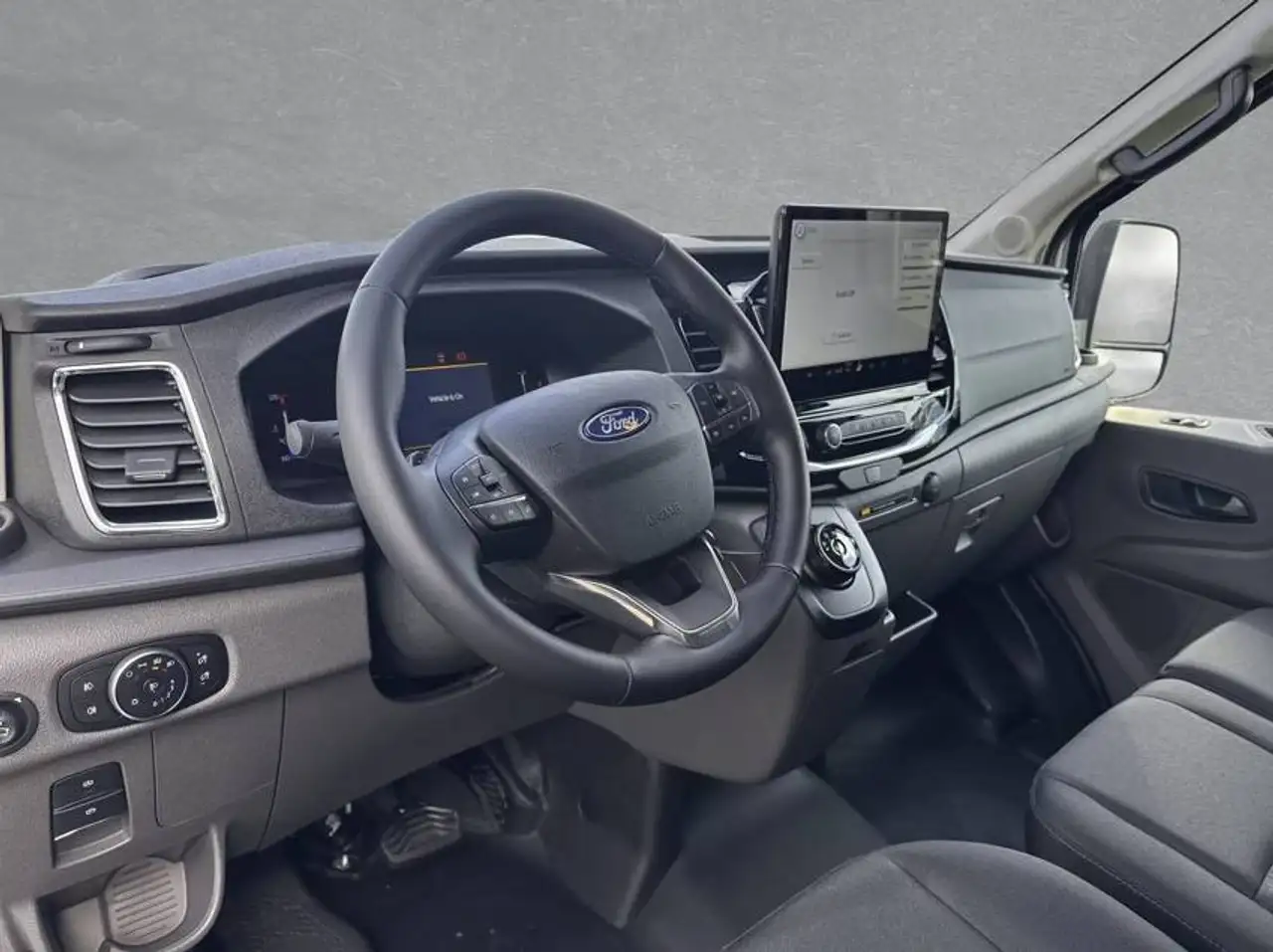 Ford Transit Bus 2026