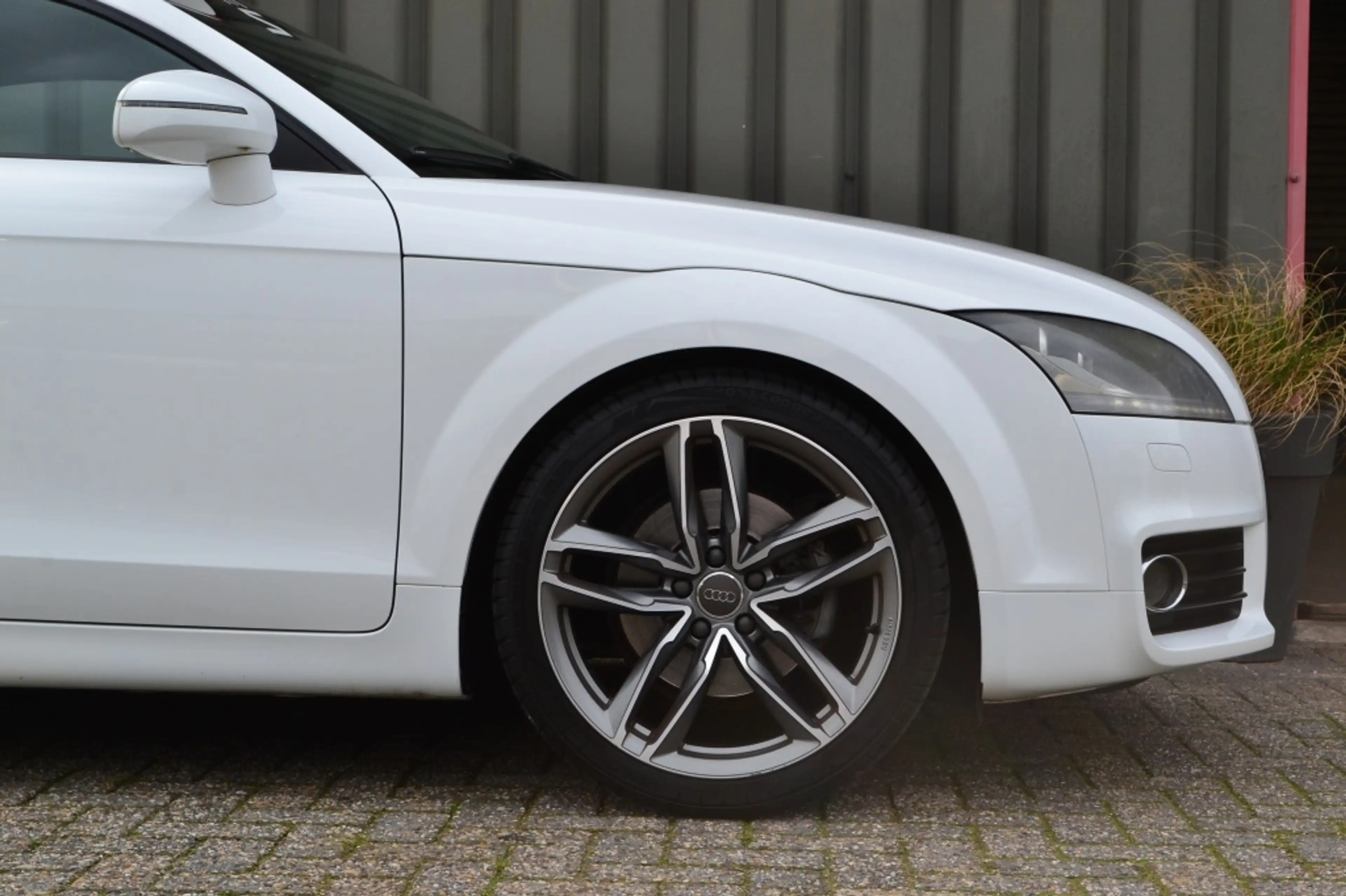 Audi TT 1.8 TFSI Pro Line Leer/Navi/Xenon/19'' — photo 21