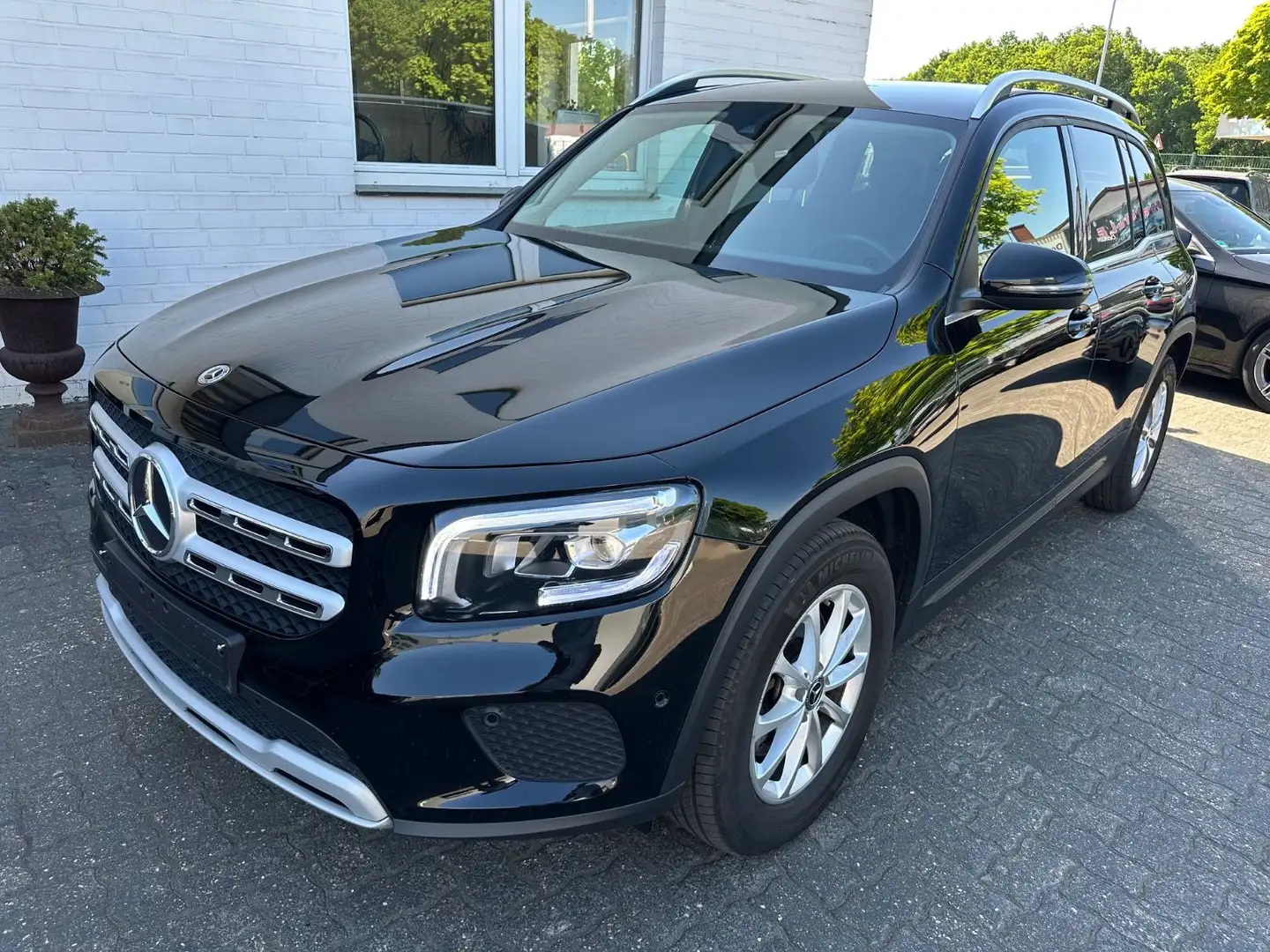 Mercedes-Benz GLB 220 d Style Navi LED Kamera Negru - 1