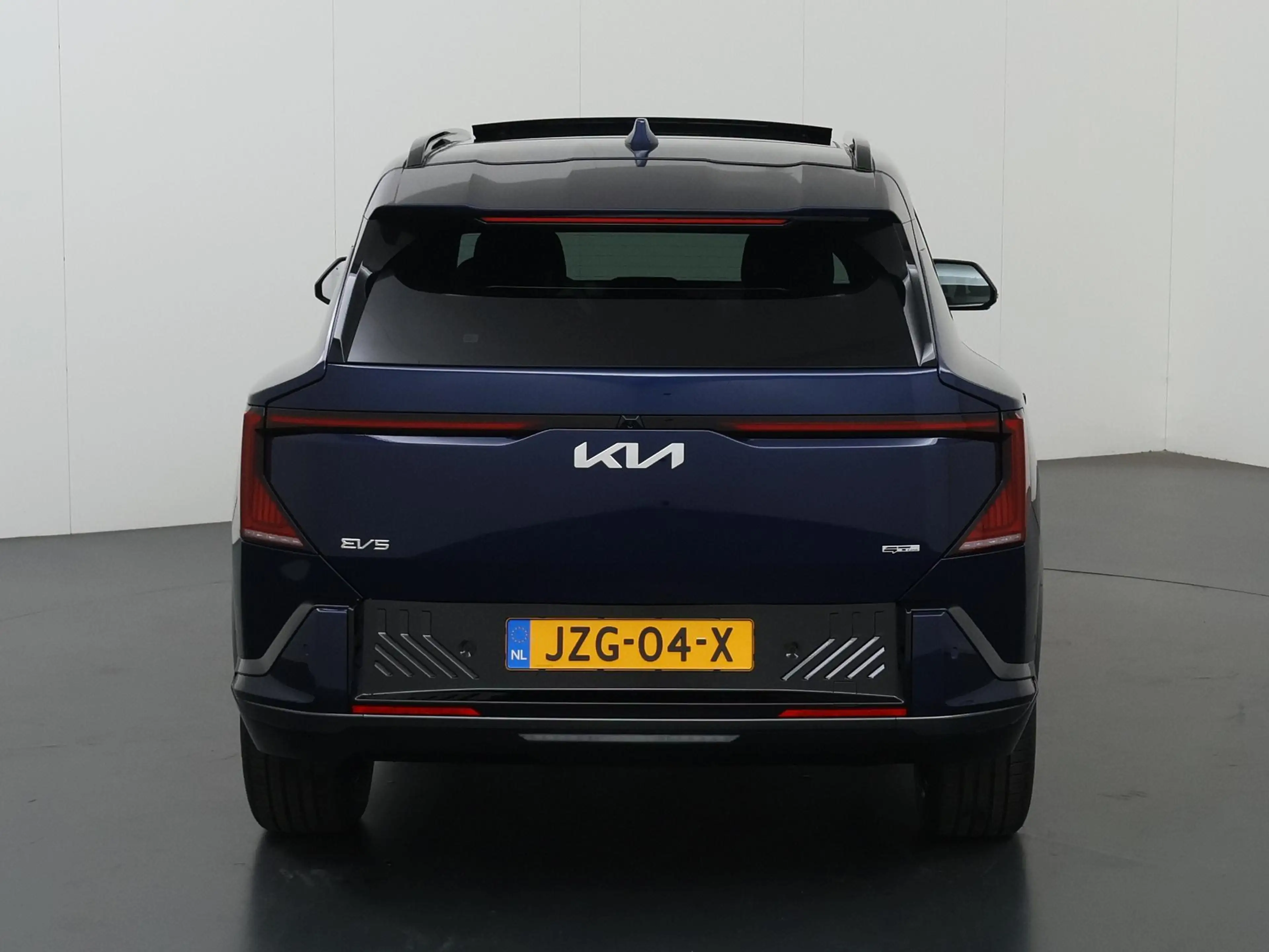 Kia EV5 GT-PlusLine 81.4 kWh | Panoramaschuifdak | Harman — photo 4