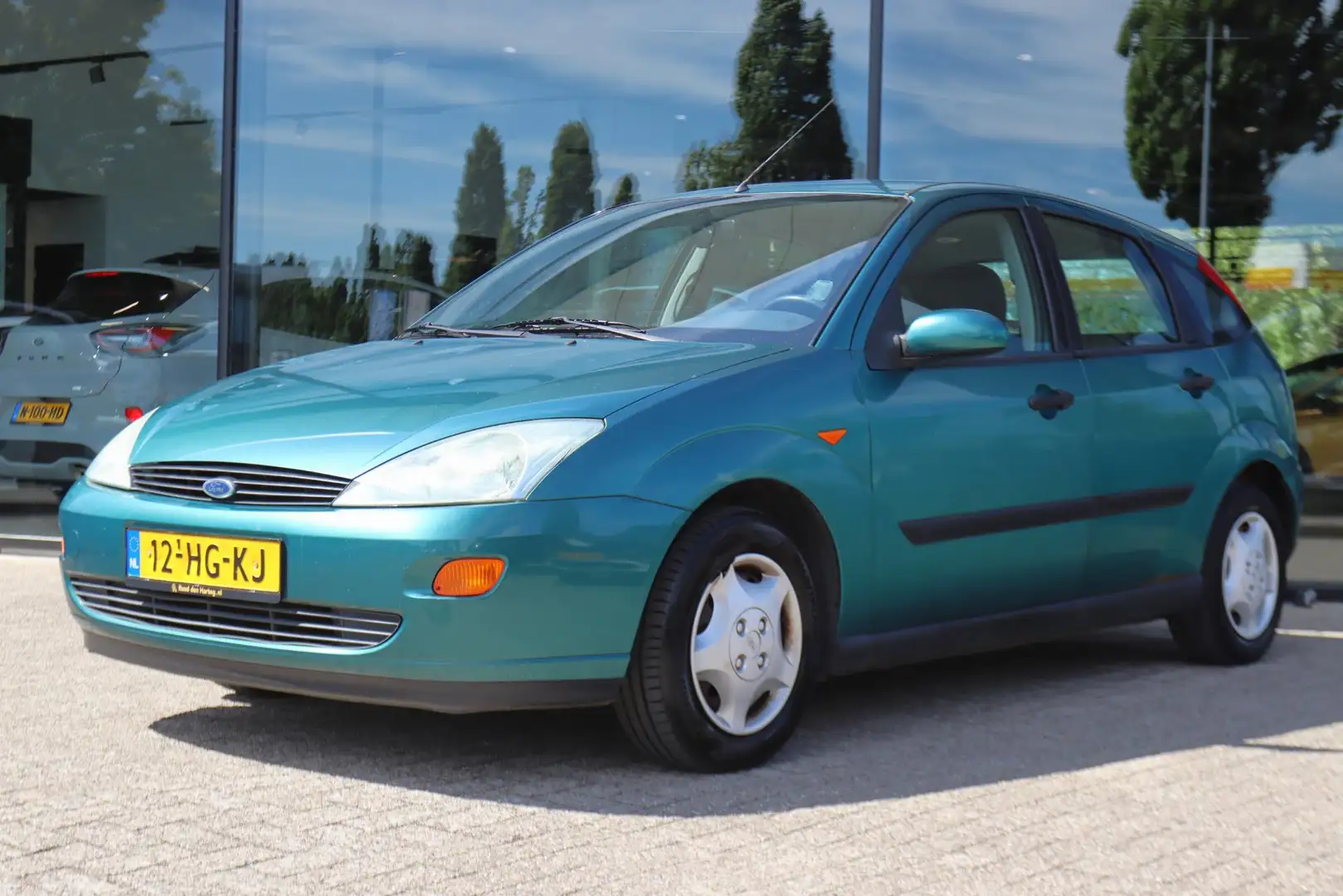 Ford Focus 1.6-16V AMBIENTE | TREKHAAK | AIRCO | ELEK RAMEN Vert - 1