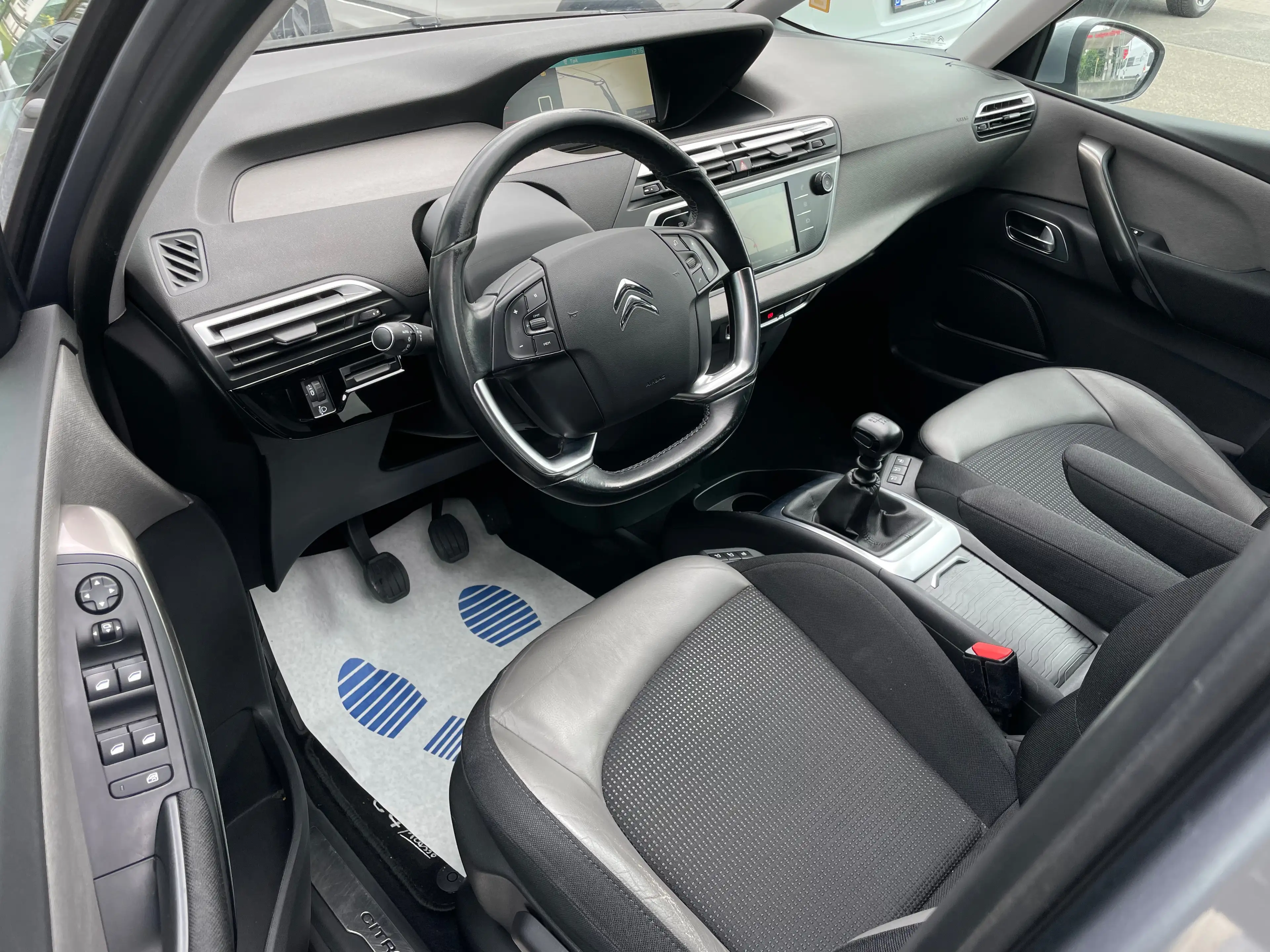 Citroen C4 SpaceTourer 1.5 BlueHDi Shine S 7PL GPS CAMERA LED PARK PILOT — photo 10