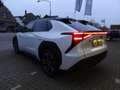 Toyota bZ4X Premium 71 kWh Bi-Tone + Panoramadak Blanc - thumbnail 30