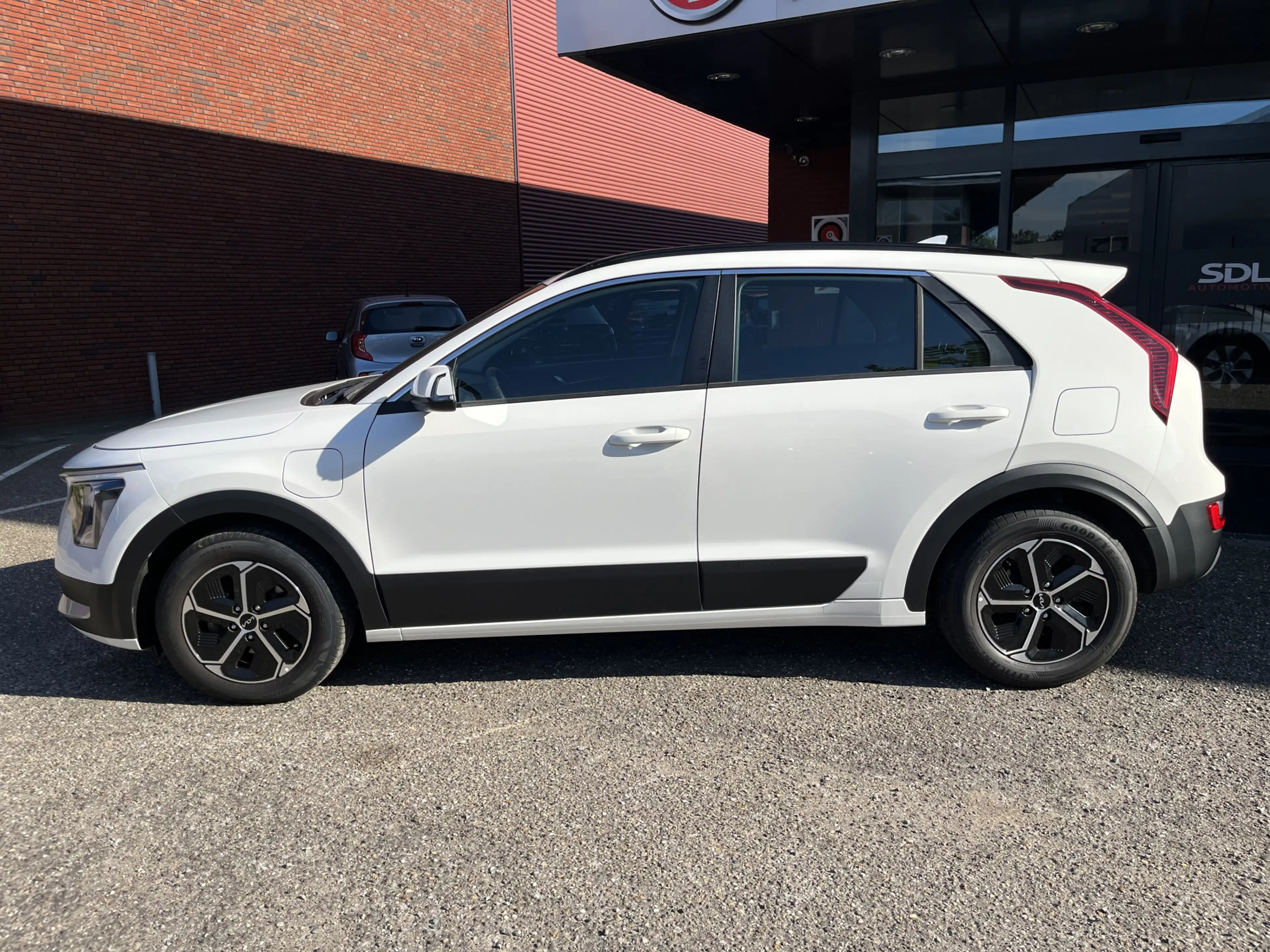 Kia Niro 1.6 GDi PHEV DynamicLine // LED // CAMERA+SENSOREN — photo 3