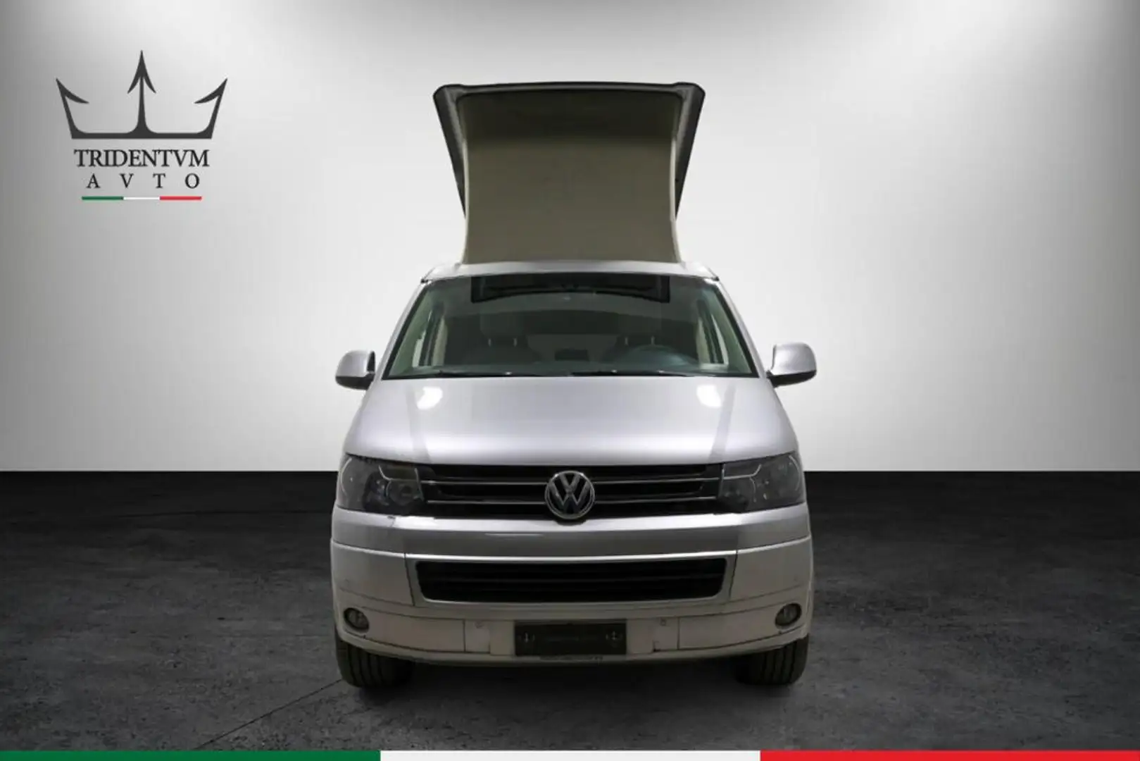 Volkswagen T5 California 2.0 Tdi Beach 140cv Grigio - 2