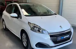 Peugeot 208 1.6 e-hdi 100 cv clim gps toit panoramique -radar de recul