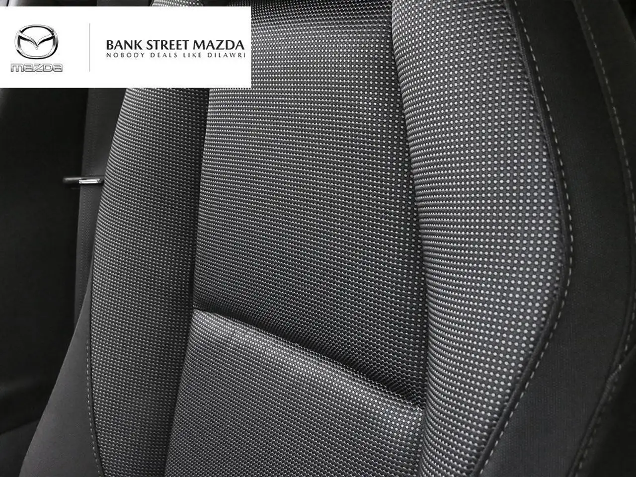 Mazda CX-30 снимка Mazda CX-30