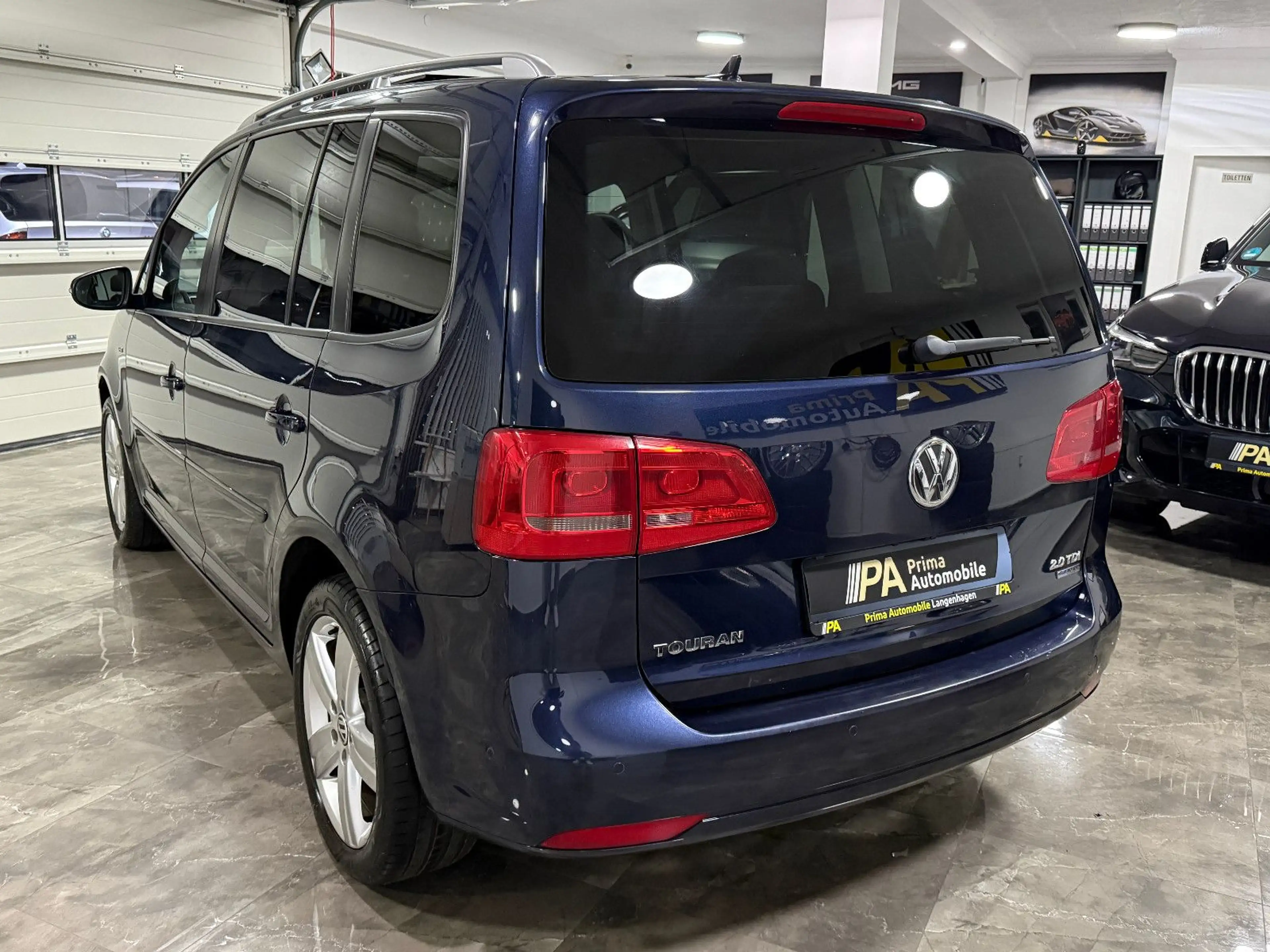 Volkswagen Touran 2.0TDI Life BMT / DSG 7-Sitzer Pano Xenon — photo 3